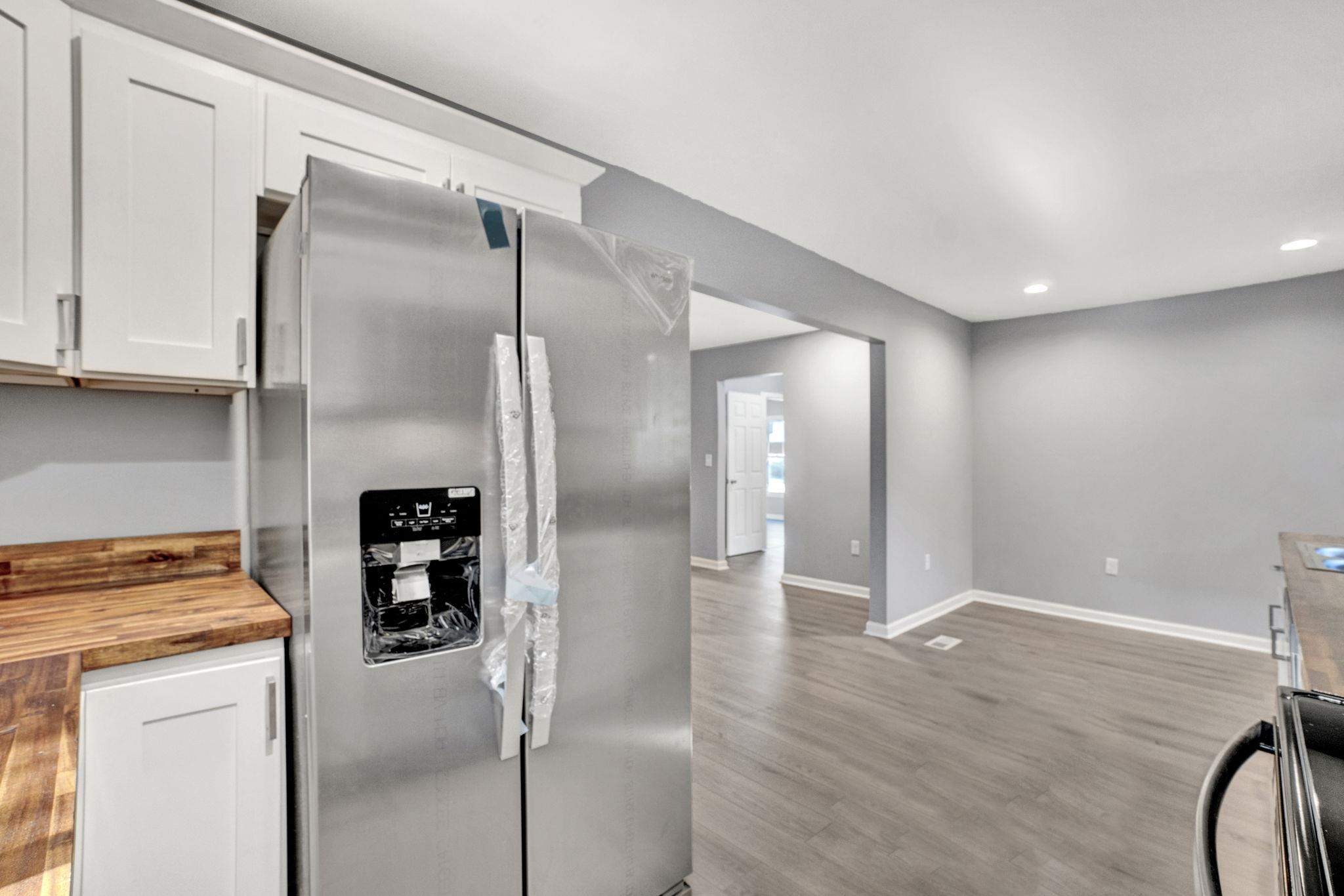 202 Holland Street Property Photo 12