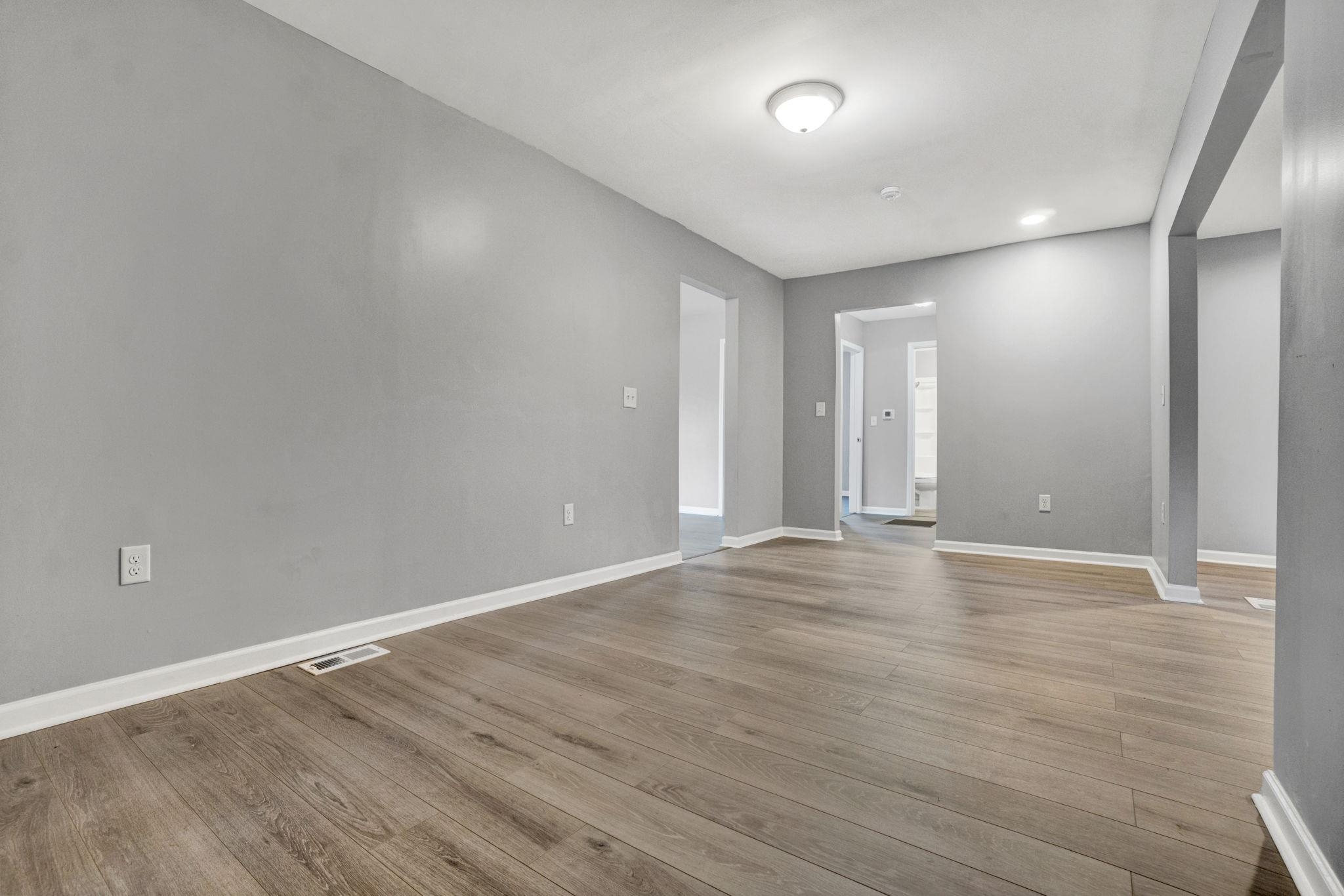 202 Holland Street Property Photo 18