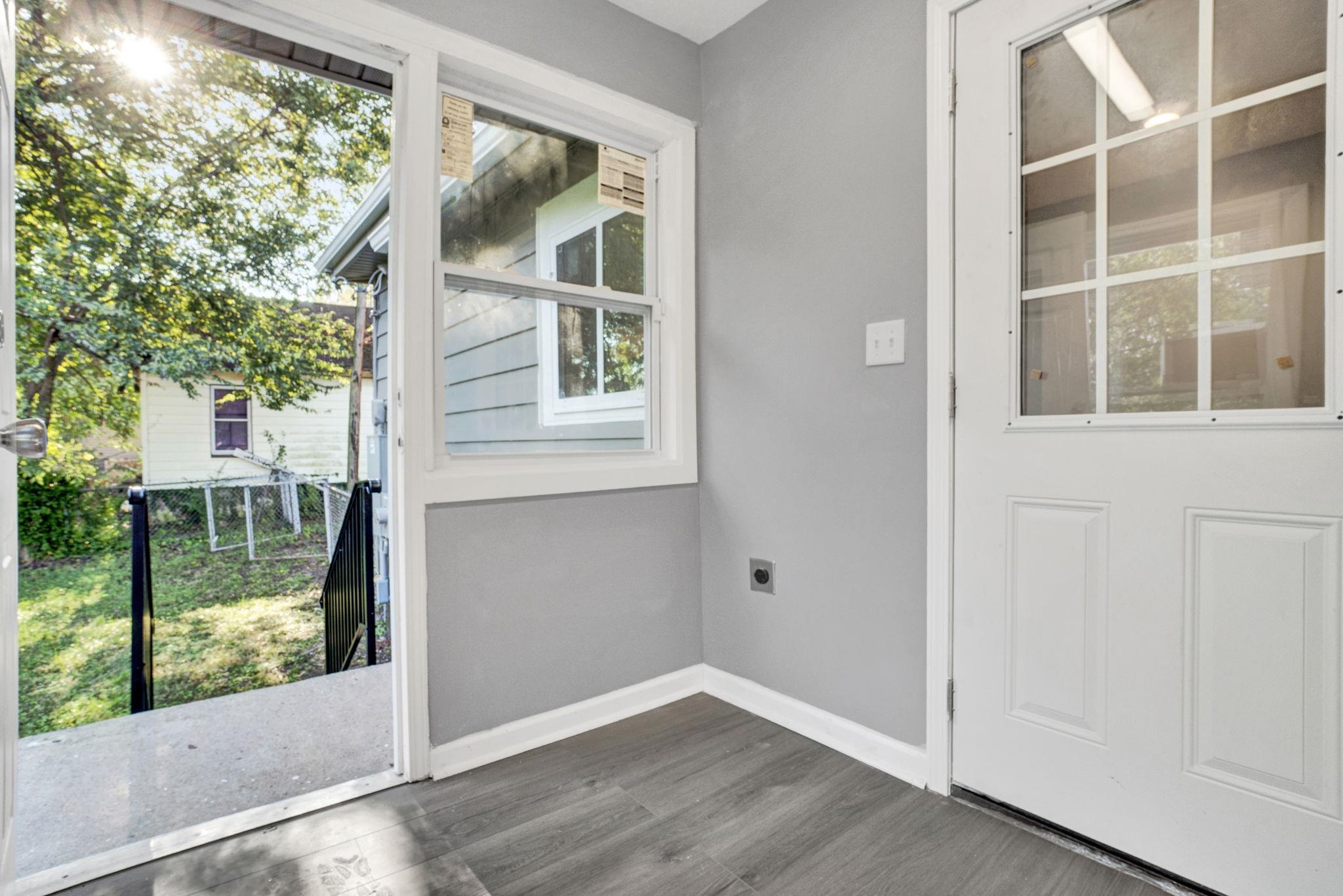 202 Holland Street Property Photo 34