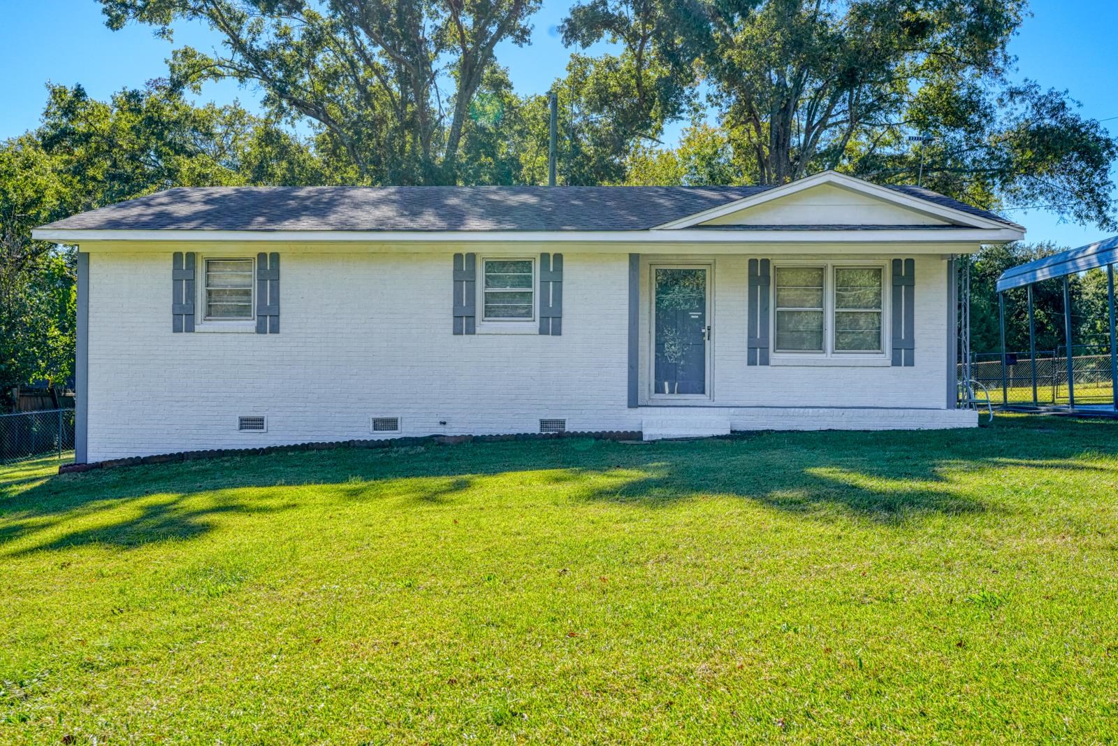 120 Sunnydale Circle Property Photo 1