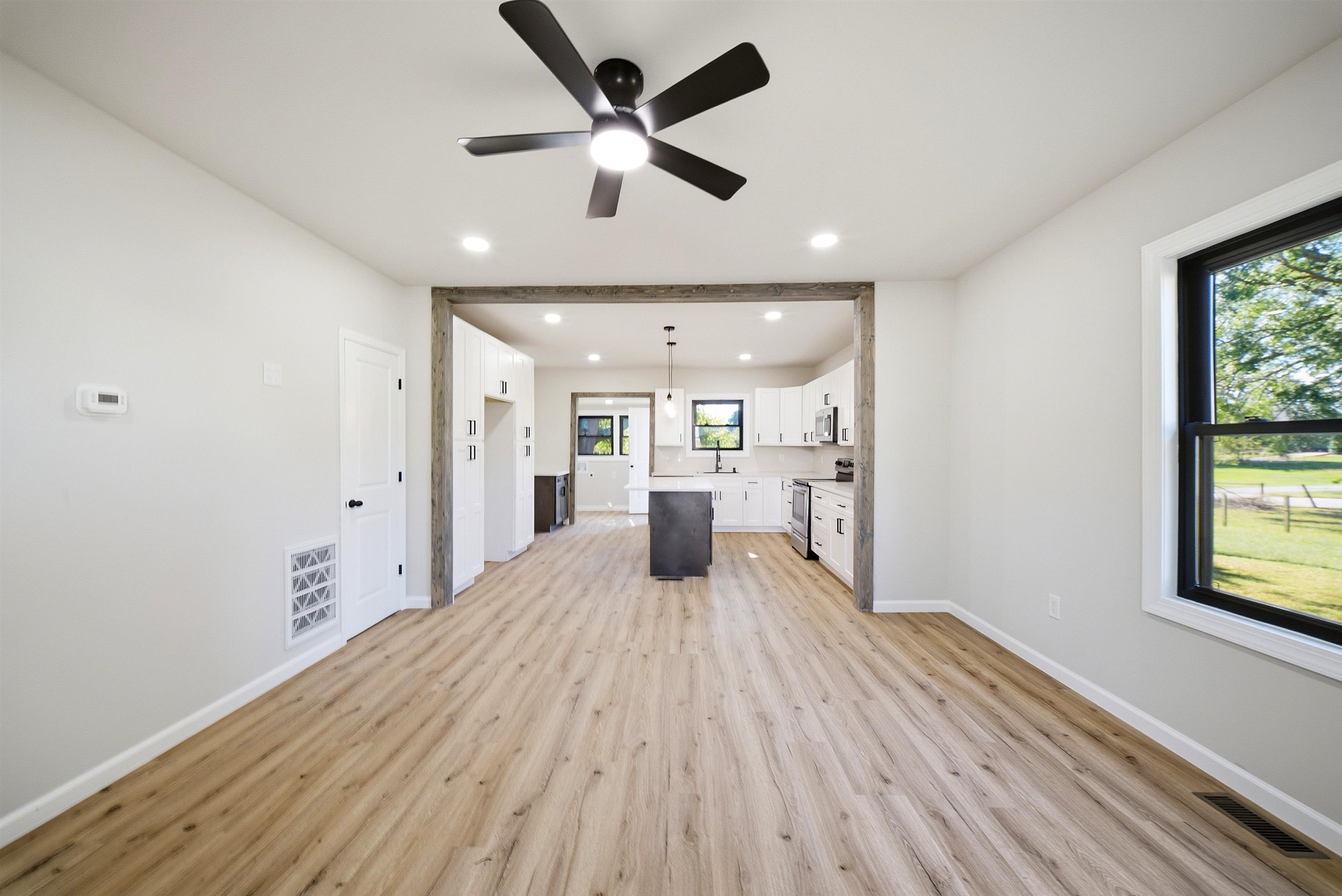 2 3rd Street Property Photo 7