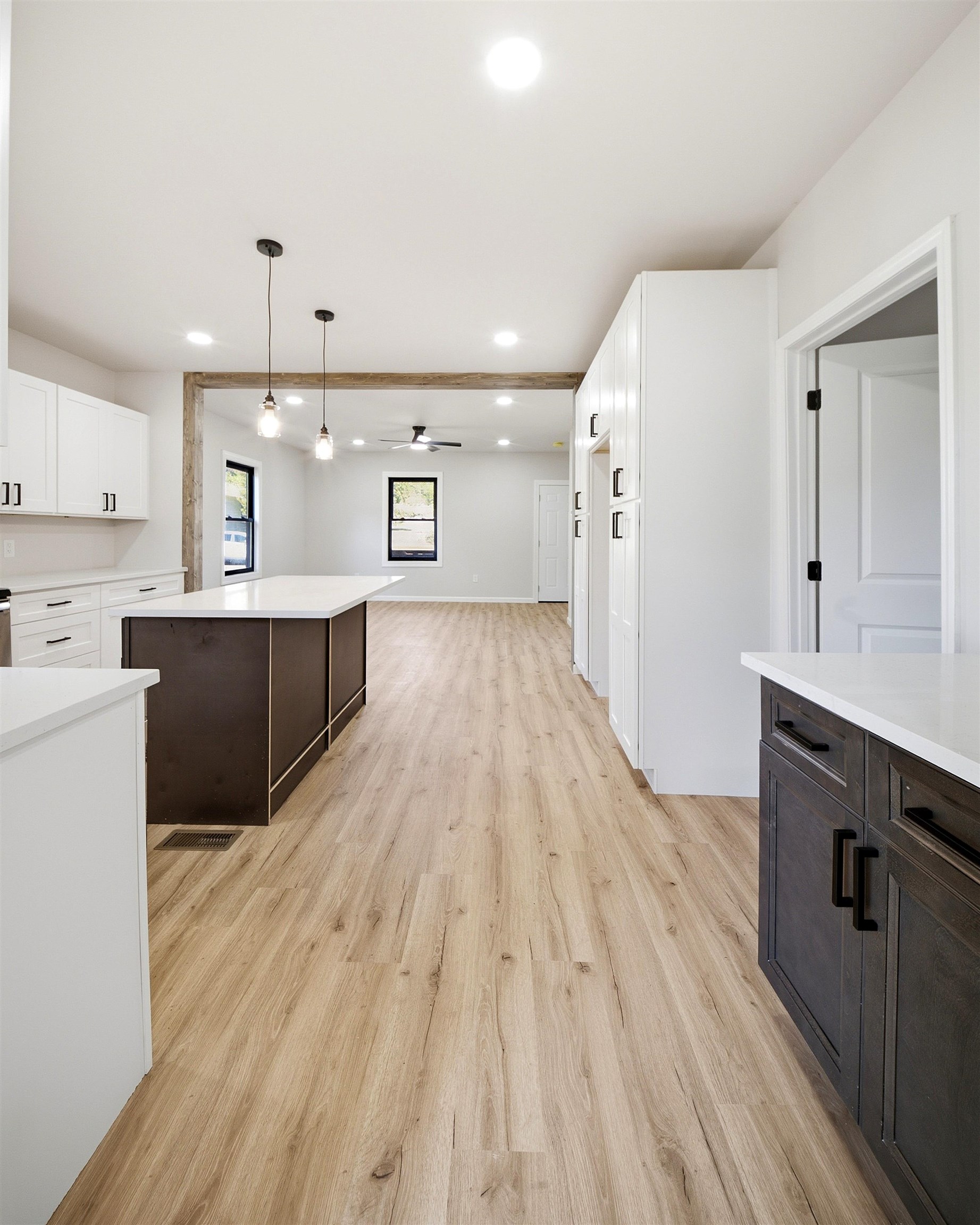 2 3rd Street Property Photo 17