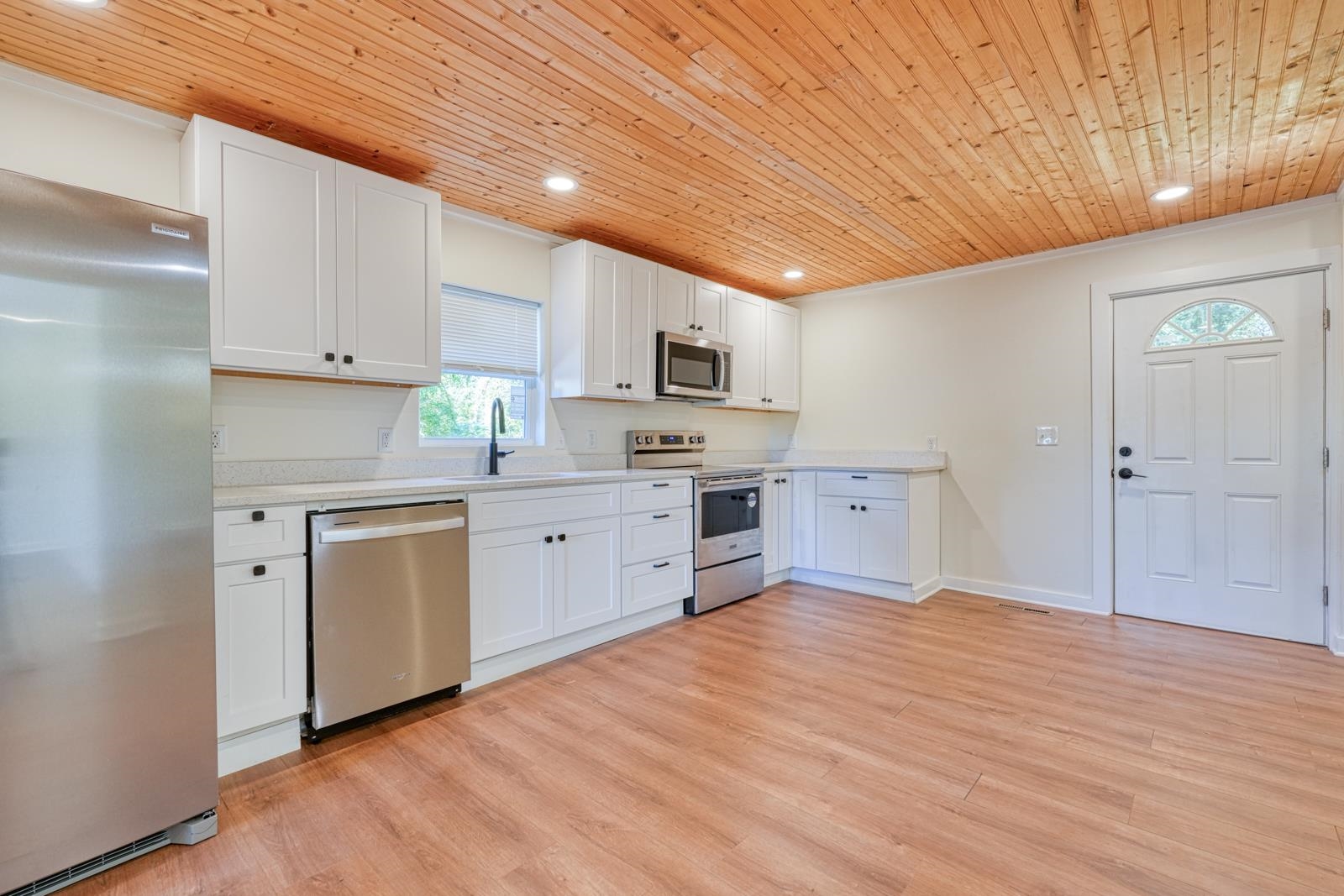 1935 Old Grove Road Property Photo 7