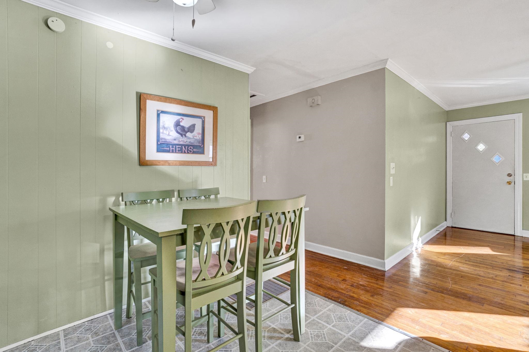 446 Meadowbrook Avenue Property Photo 11