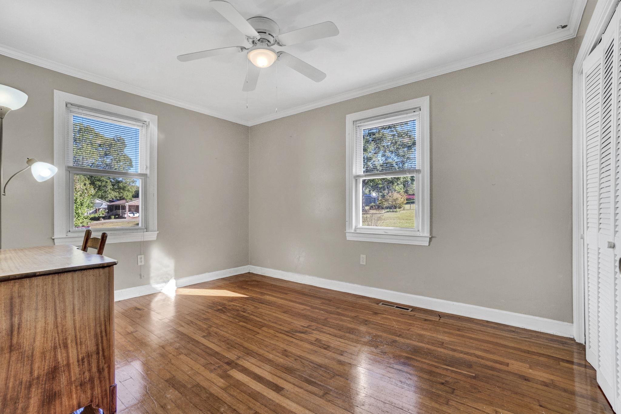 446 Meadowbrook Avenue Property Photo 23