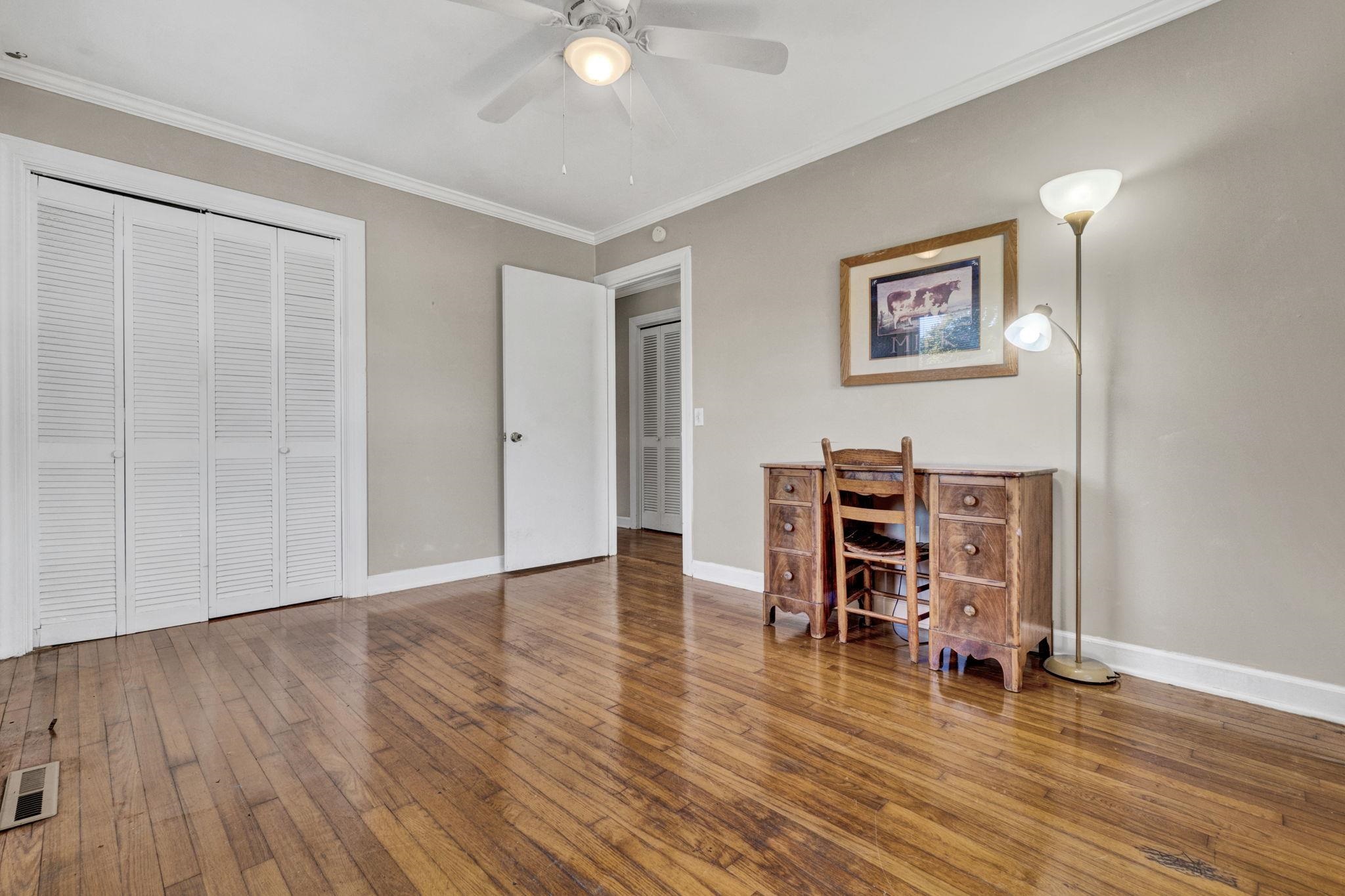 446 Meadowbrook Avenue Property Photo 25