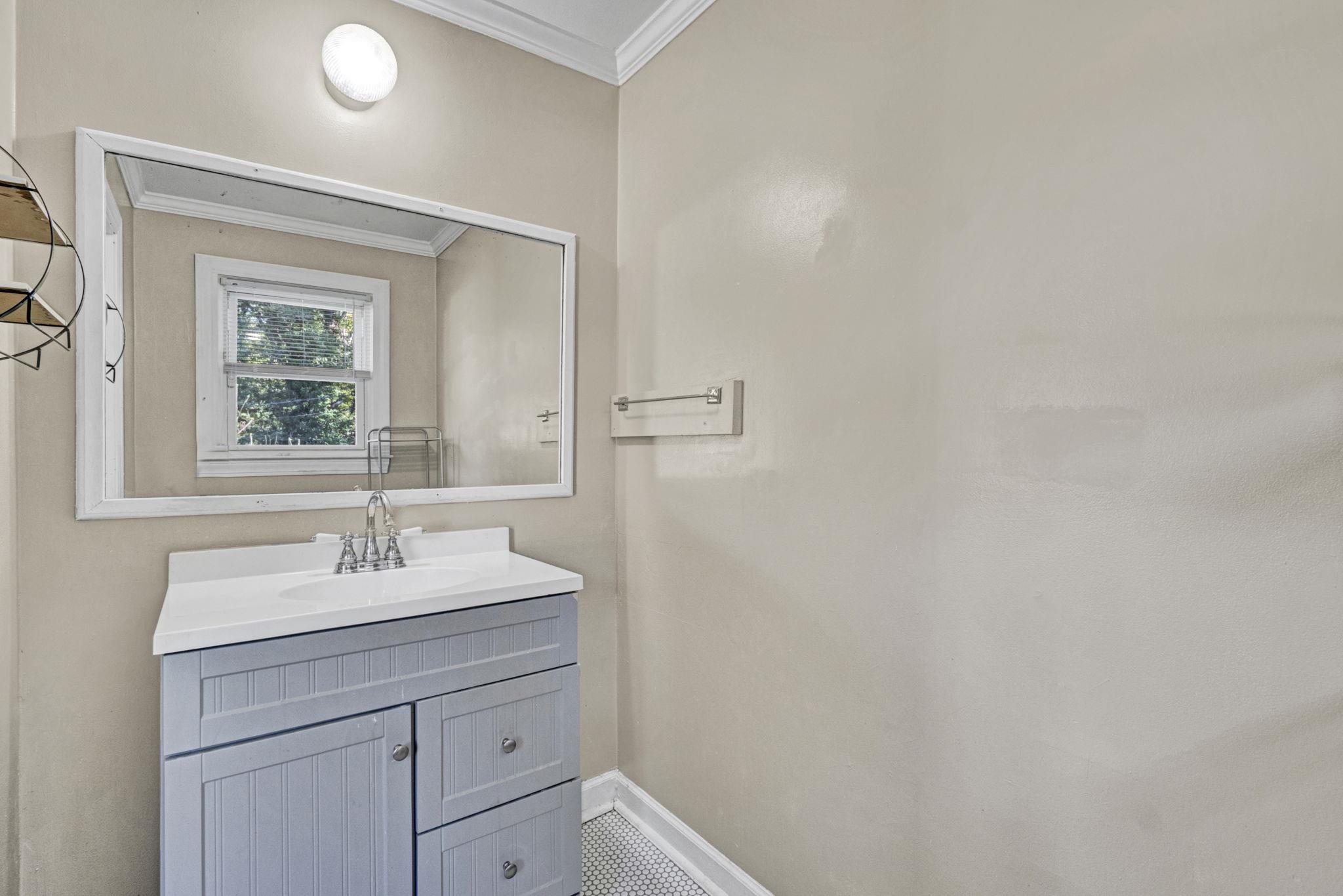446 Meadowbrook Avenue Property Photo 31