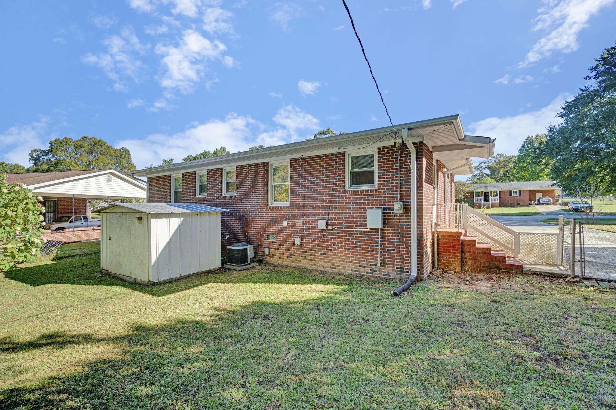 446 Meadowbrook Avenue Property Photo 34