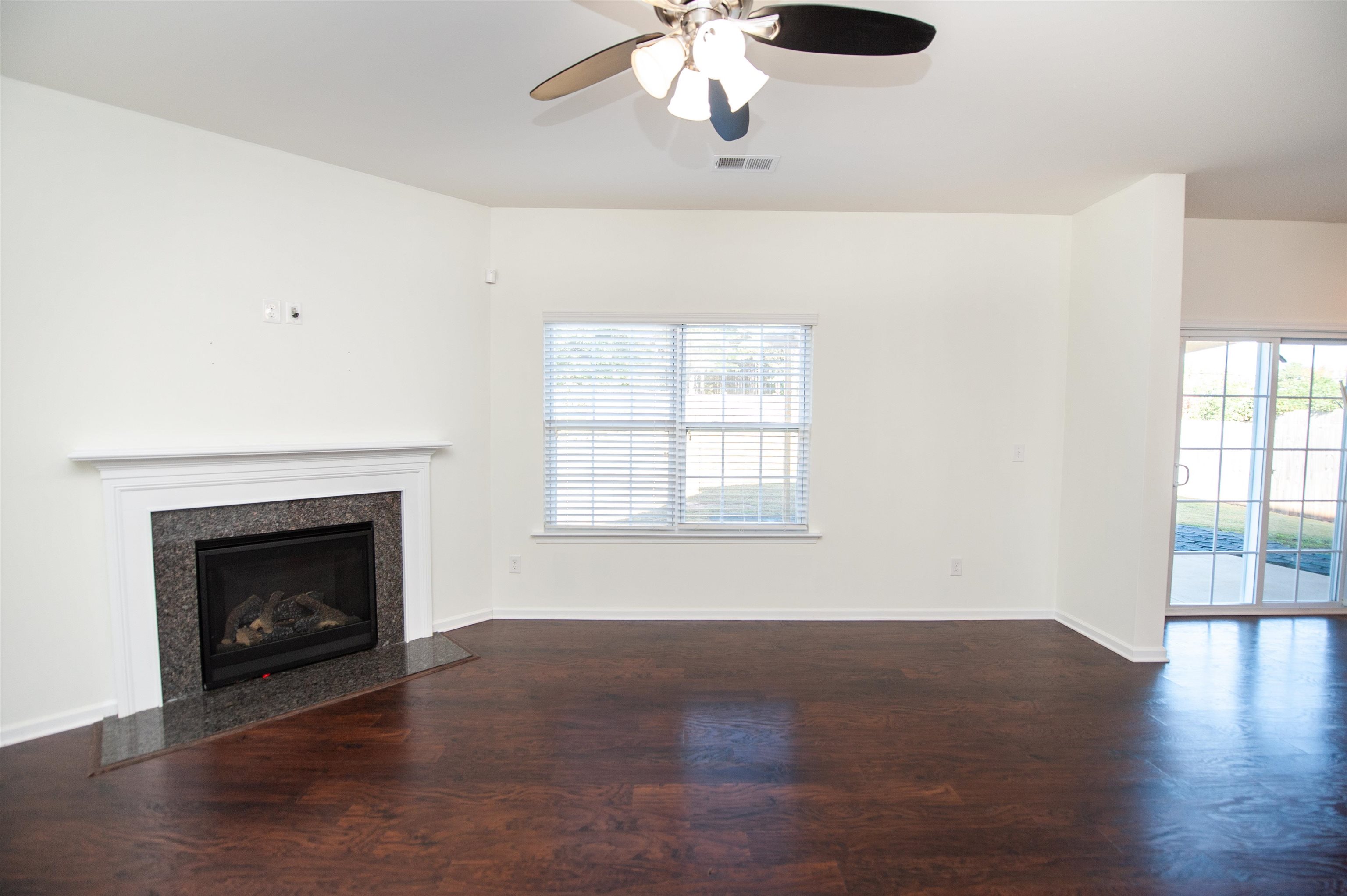 581 Friar Park Lane Property Photo 12
