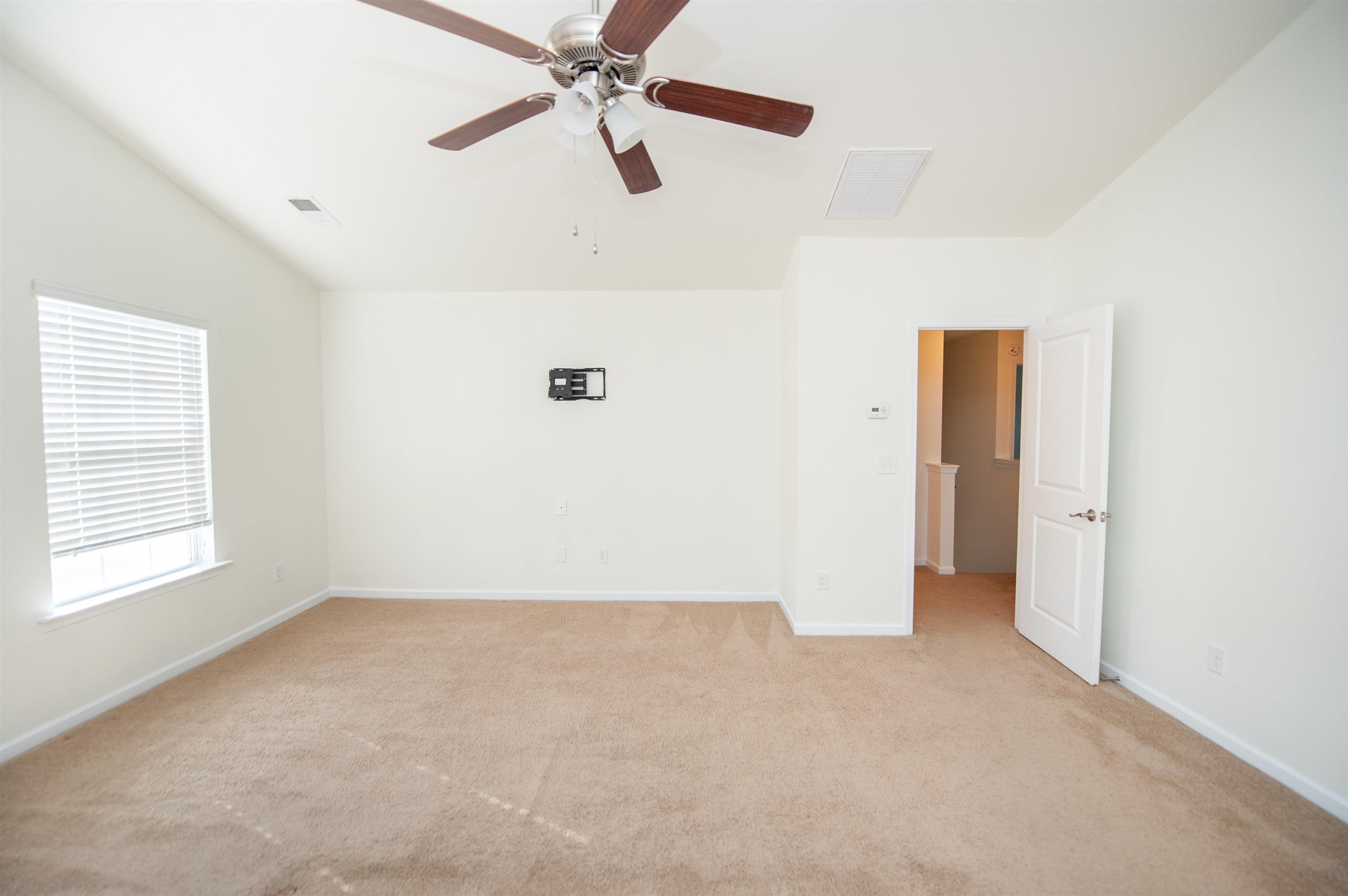 581 Friar Park Lane Property Photo 18