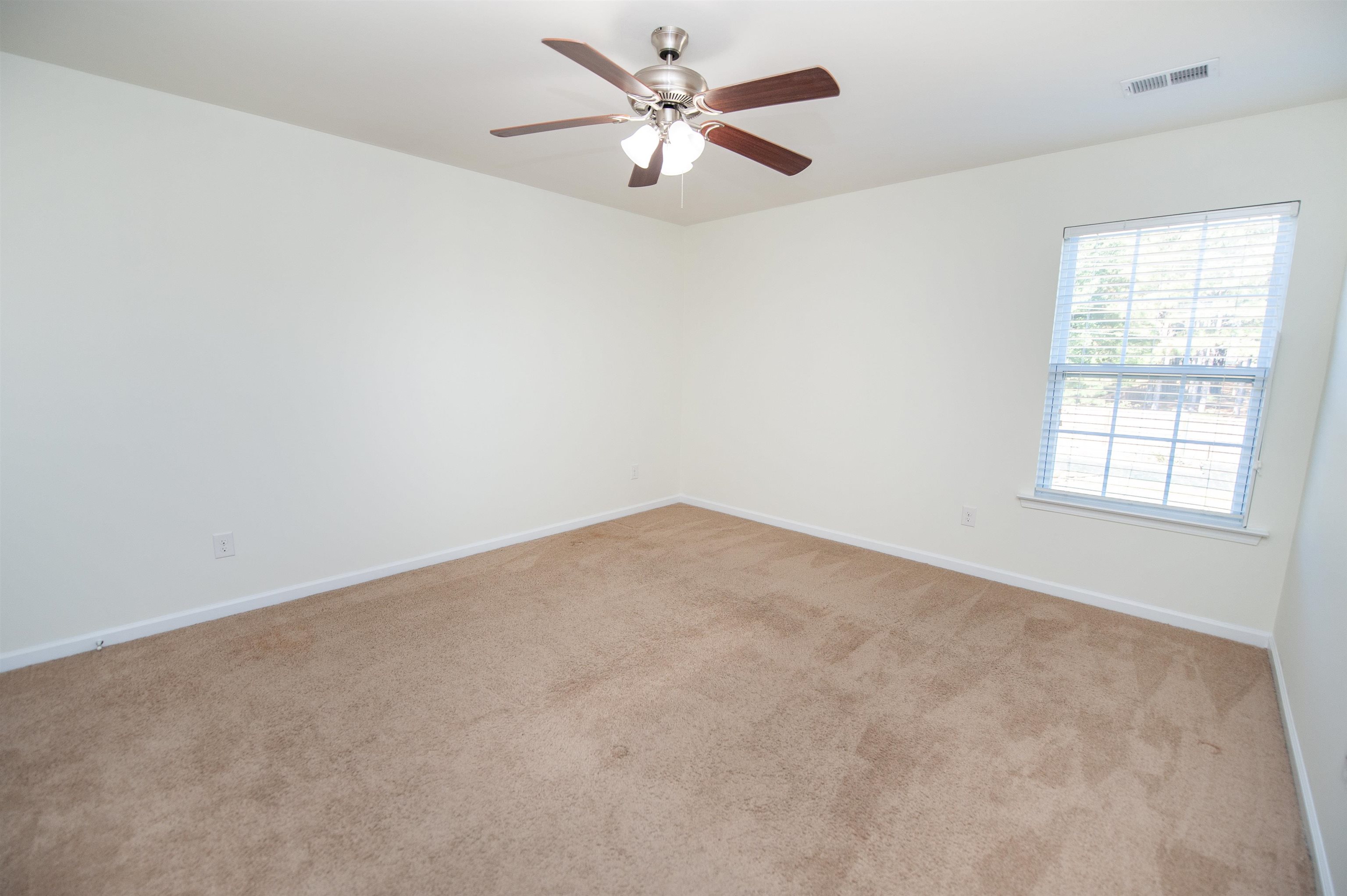 581 Friar Park Lane Property Photo 25