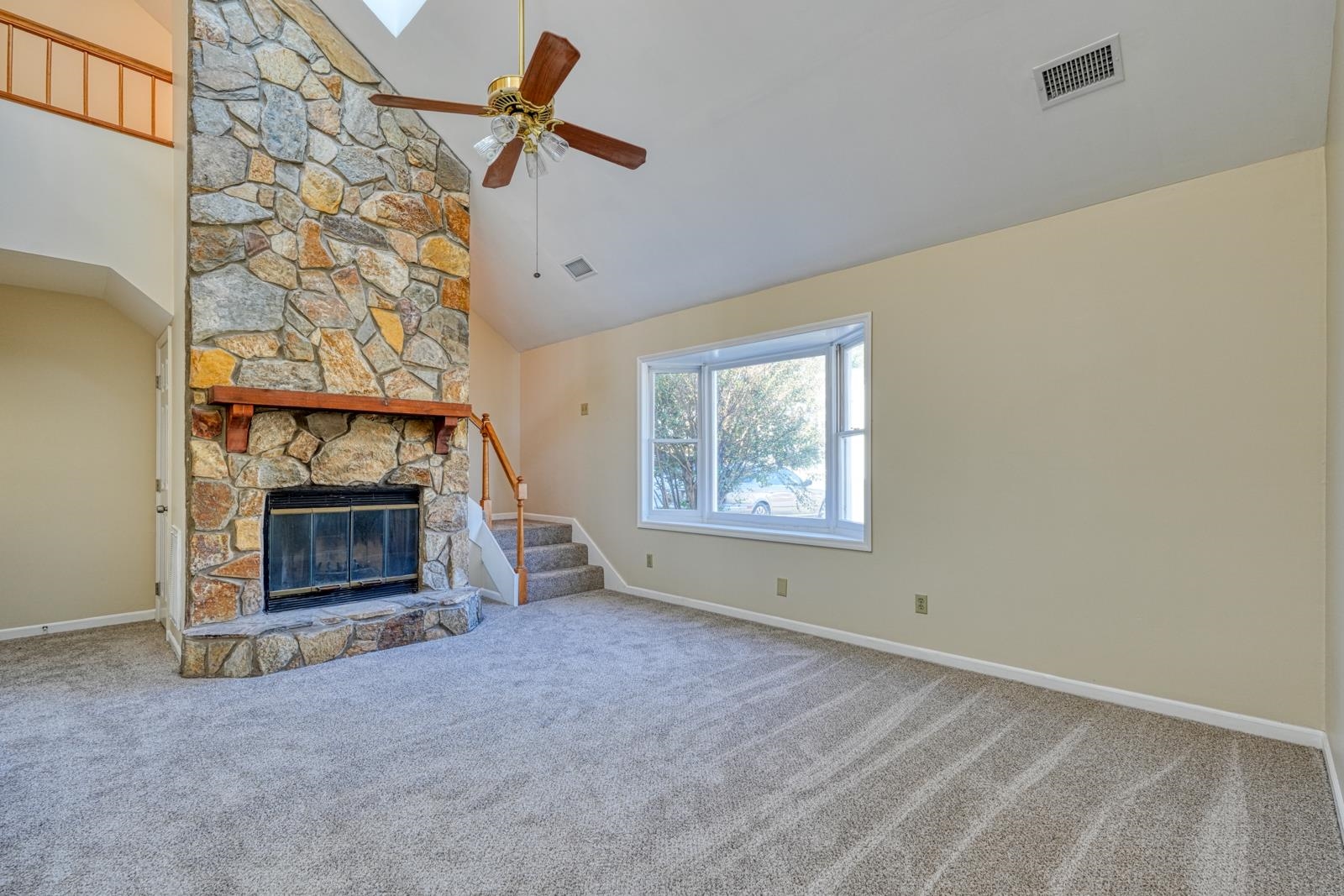 243 Old Towne Road Property Photo 3