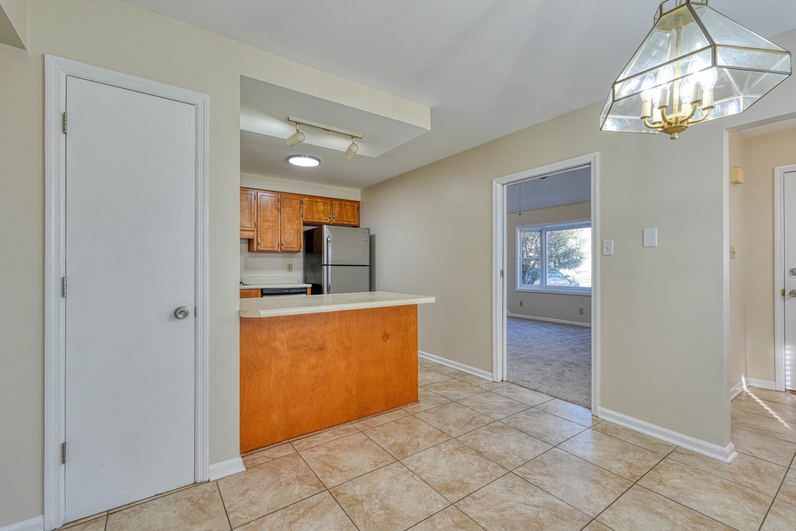 243 Old Towne Road Property Photo 11