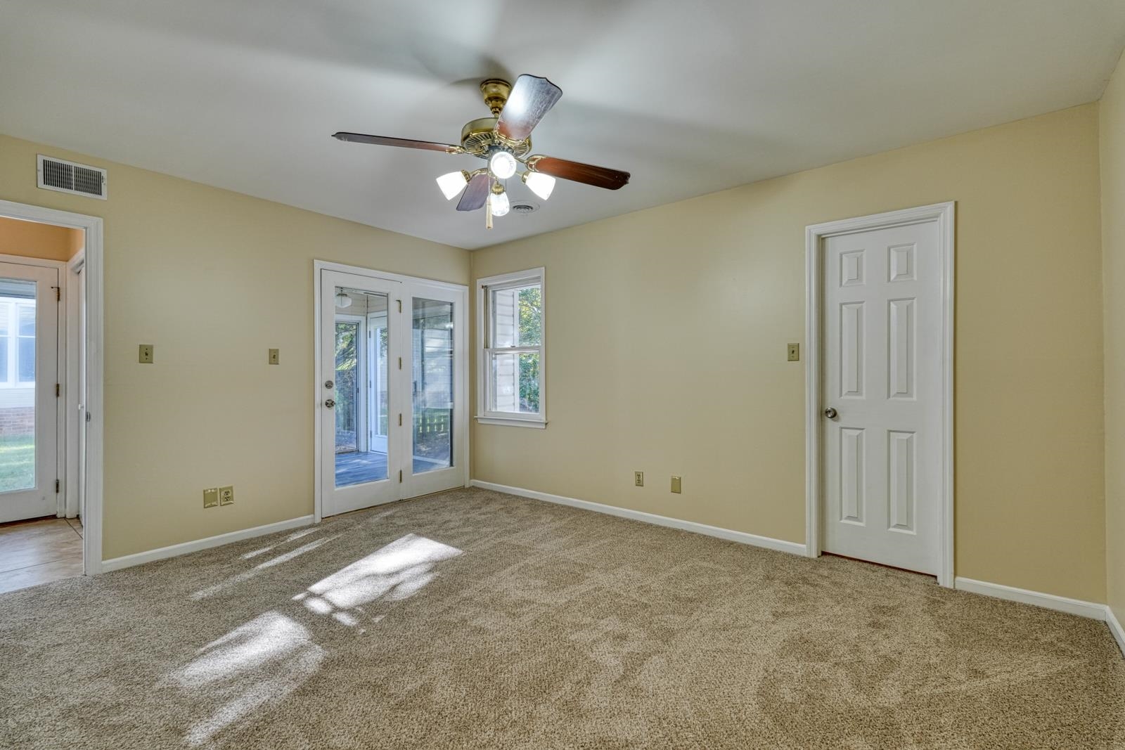 243 Old Towne Road Property Photo 21
