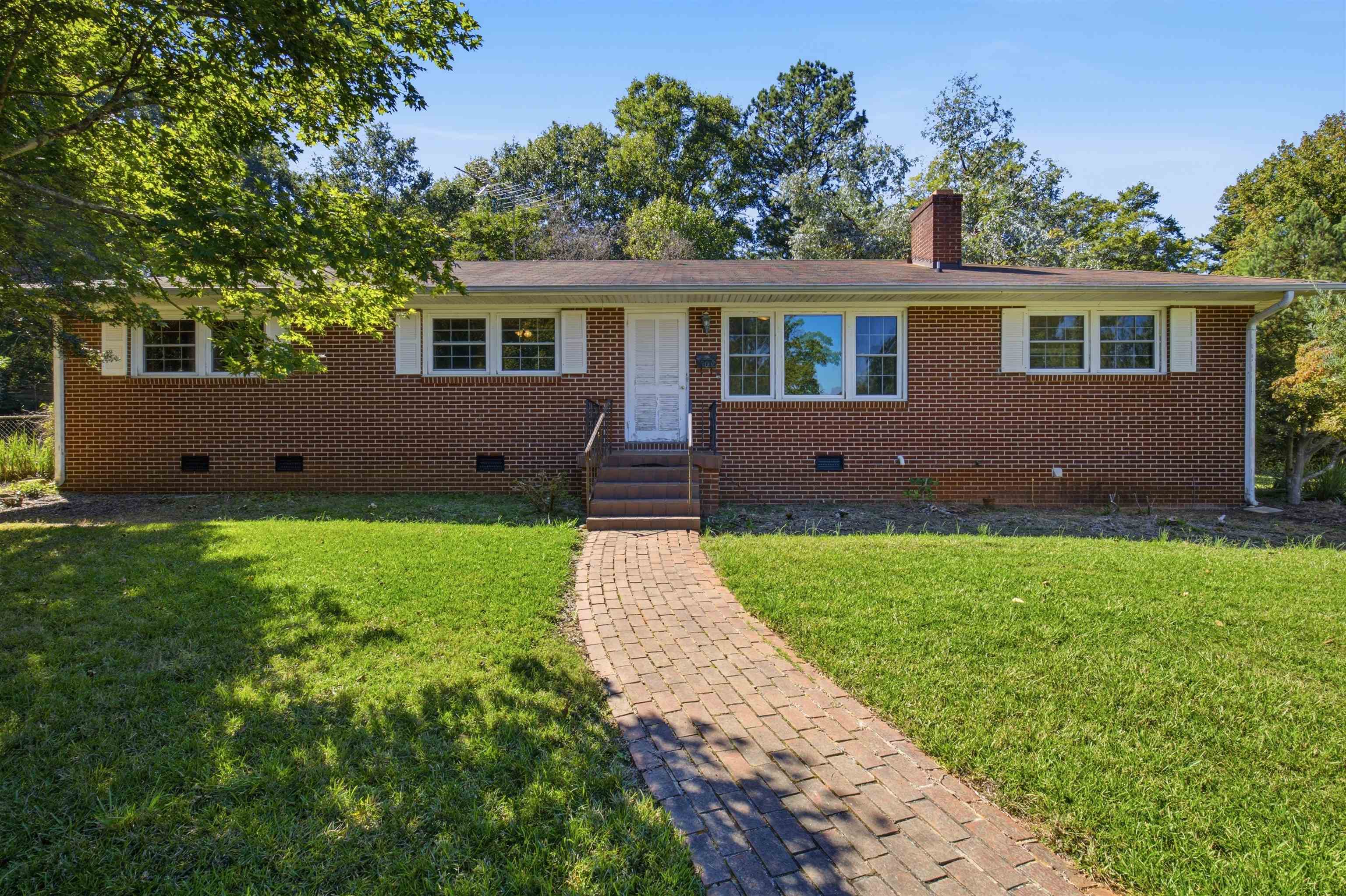 309 Eskew Cir Circle Property Photo 1