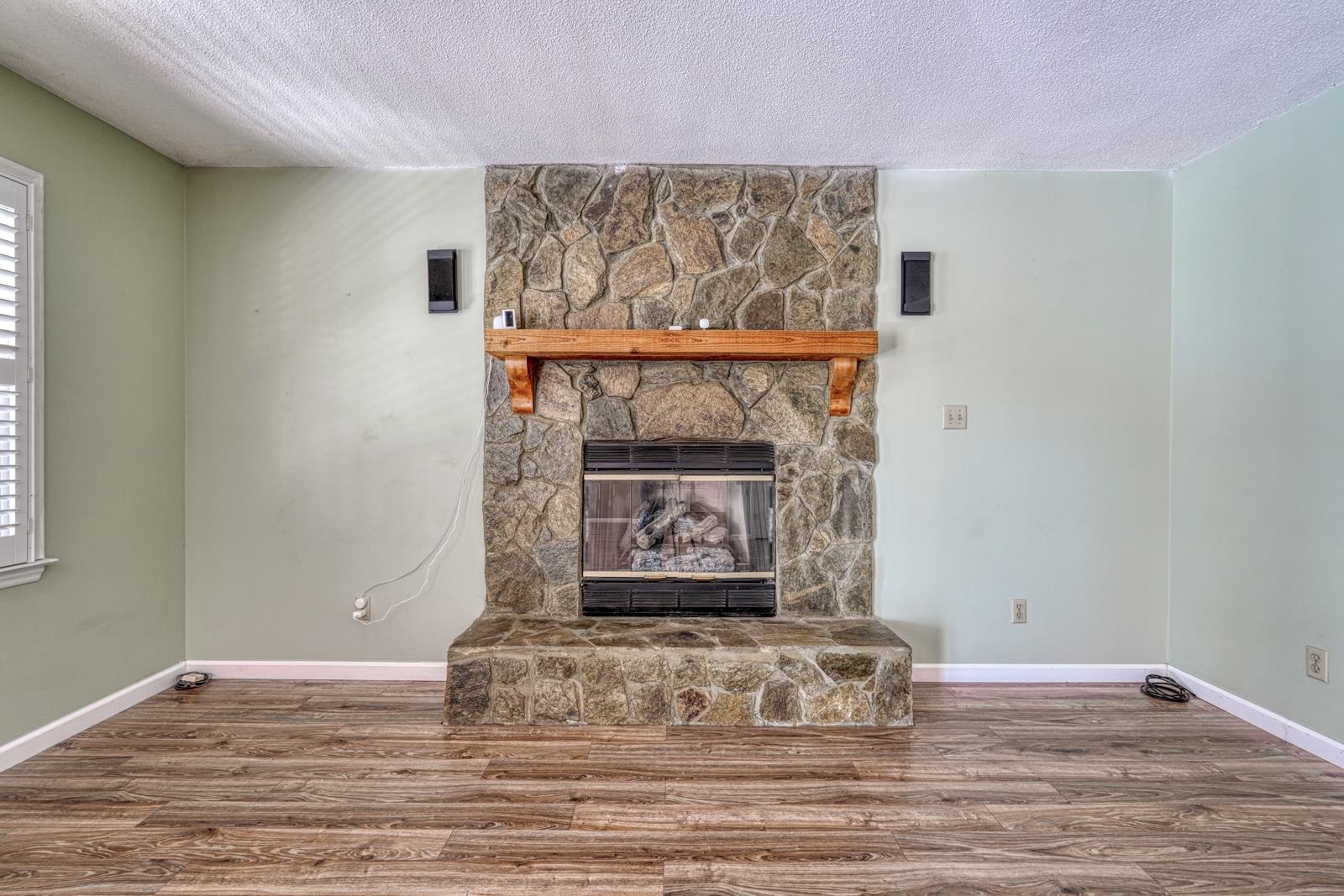 200 S Pointe Property Photo 5