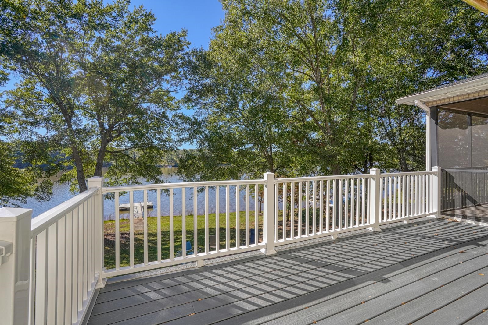 200 S Pointe Property Photo 10