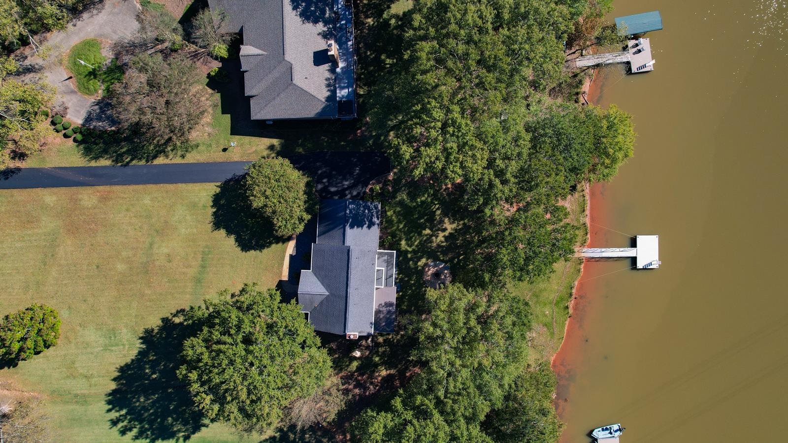 200 S Pointe Property Photo 44