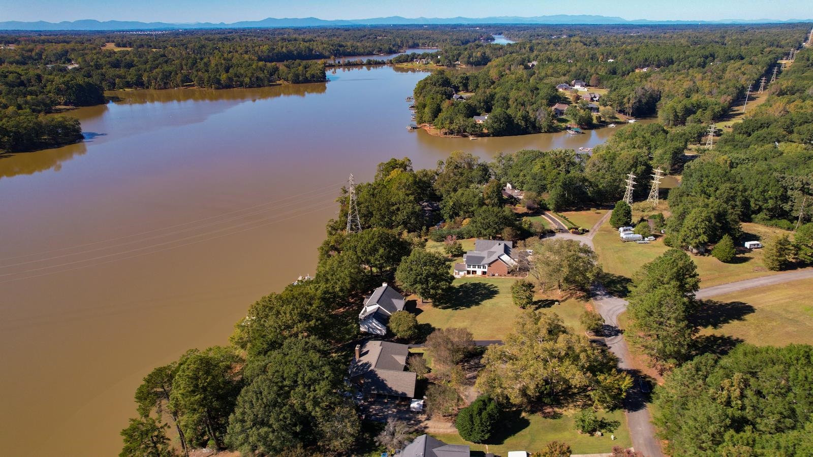 200 S Pointe Property Photo 45