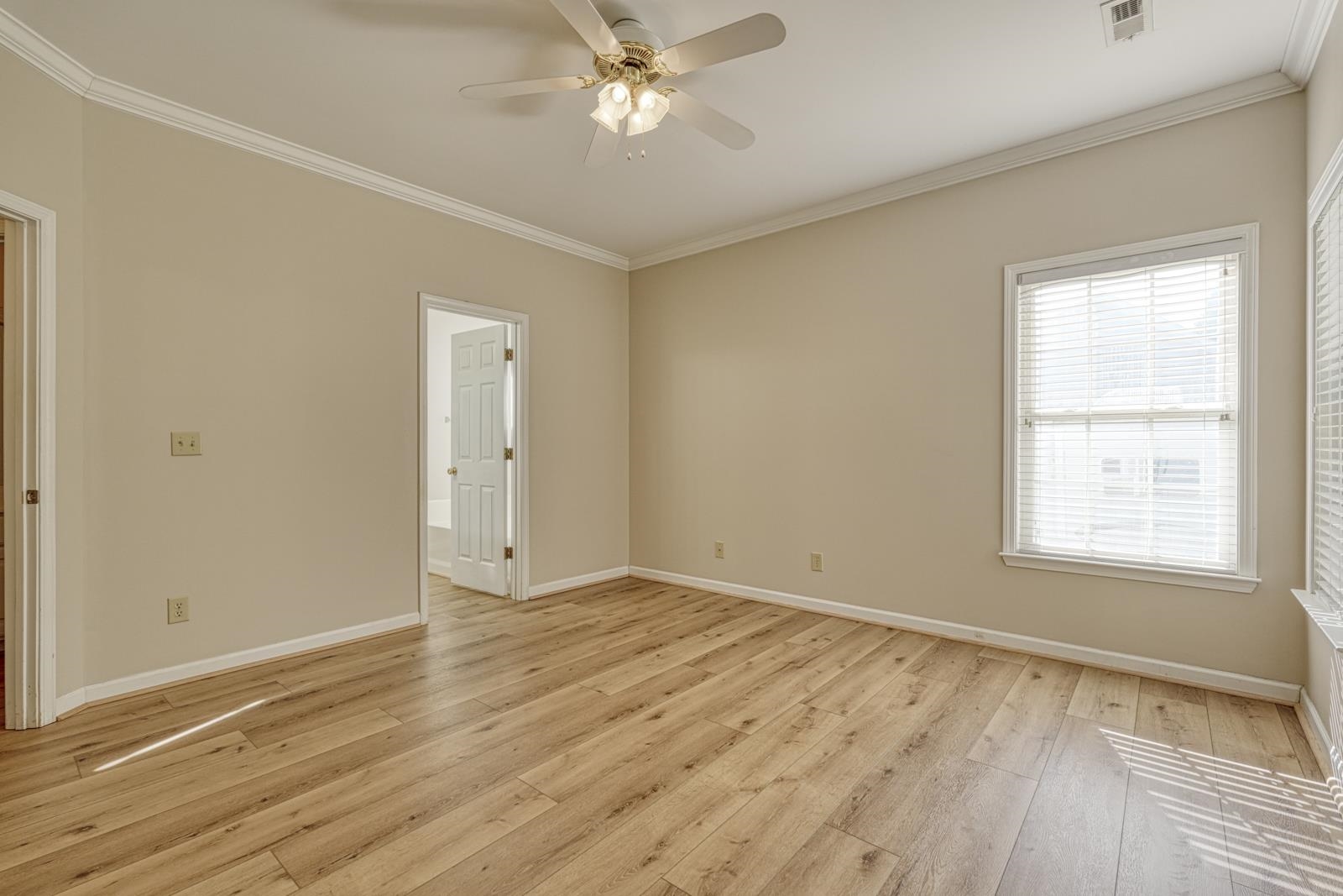 840 Laurelcreek Drive Property Photo 20