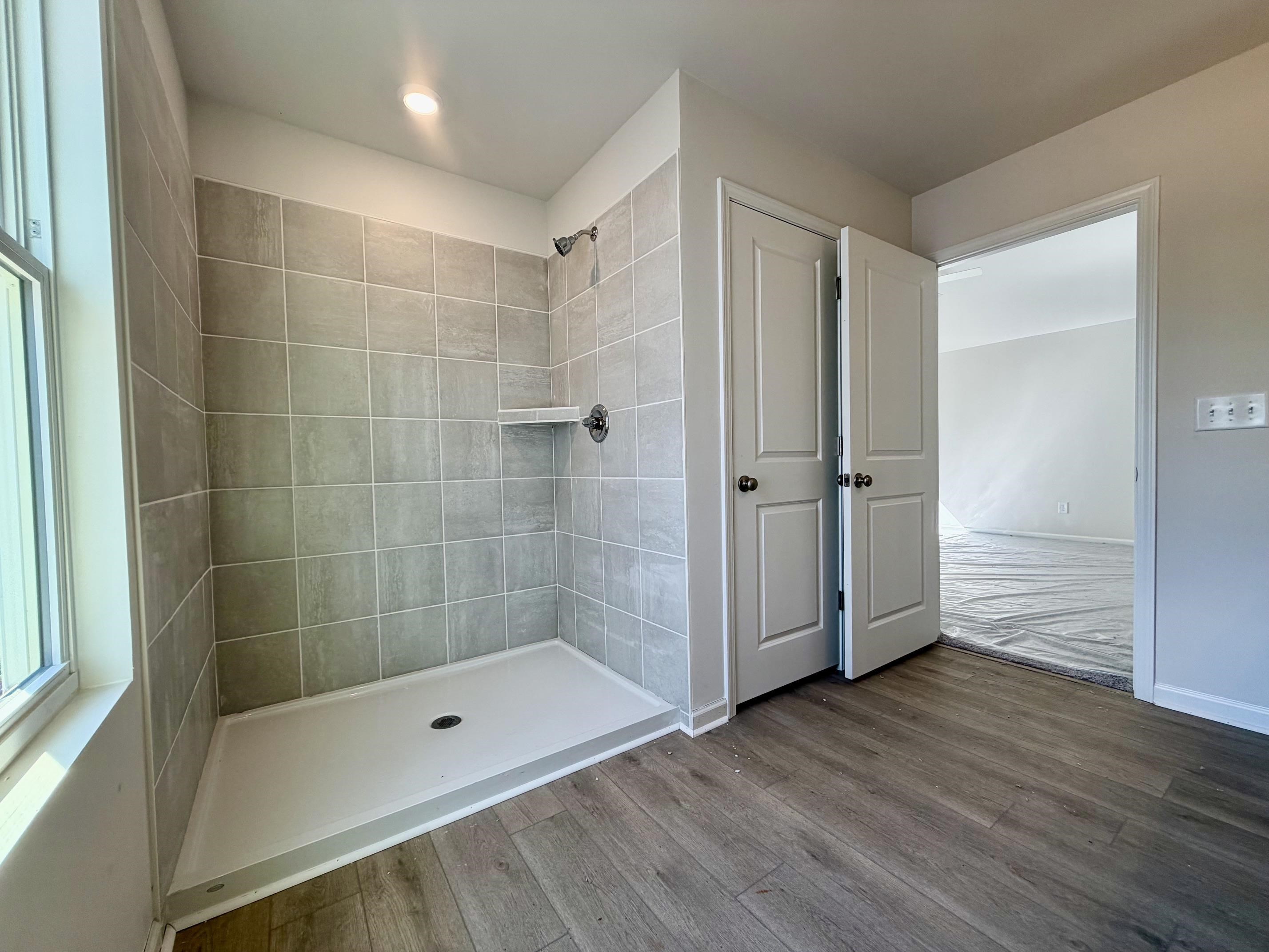 12143 Lansbury Drive Property Photo 13