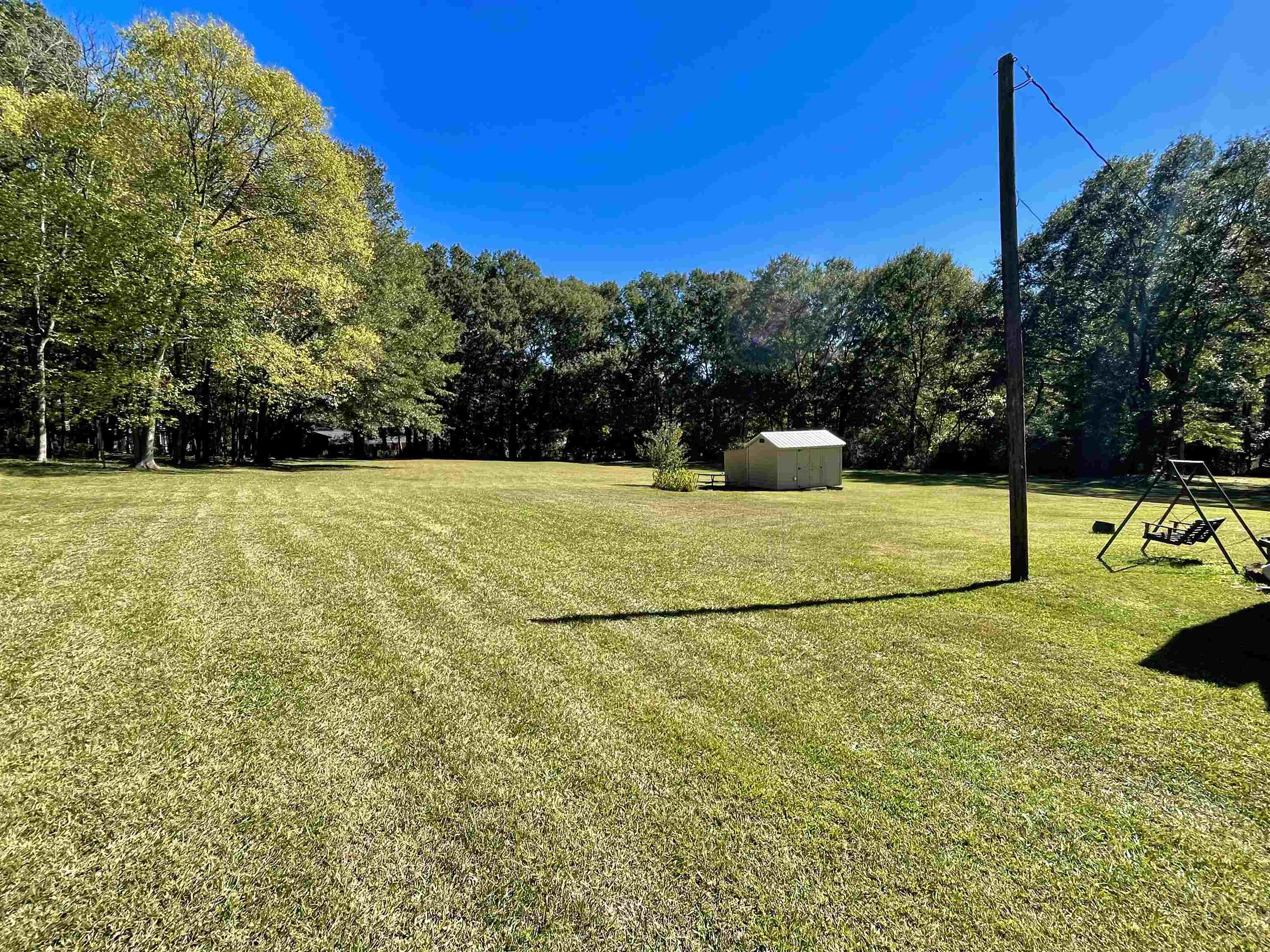 1007 Thomas Road Property Photo 7