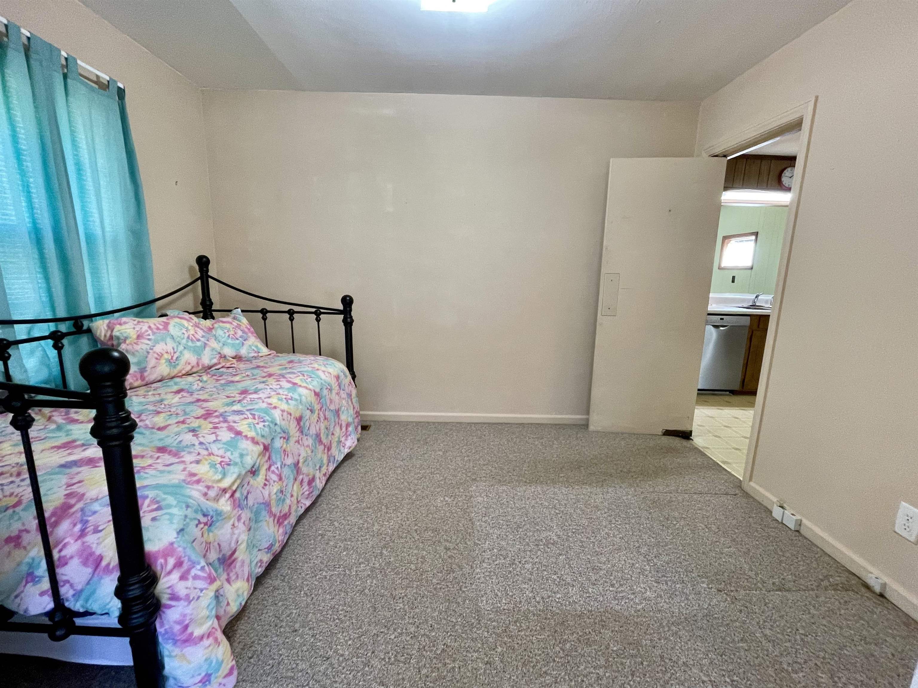 1007 Thomas Road Property Photo 14