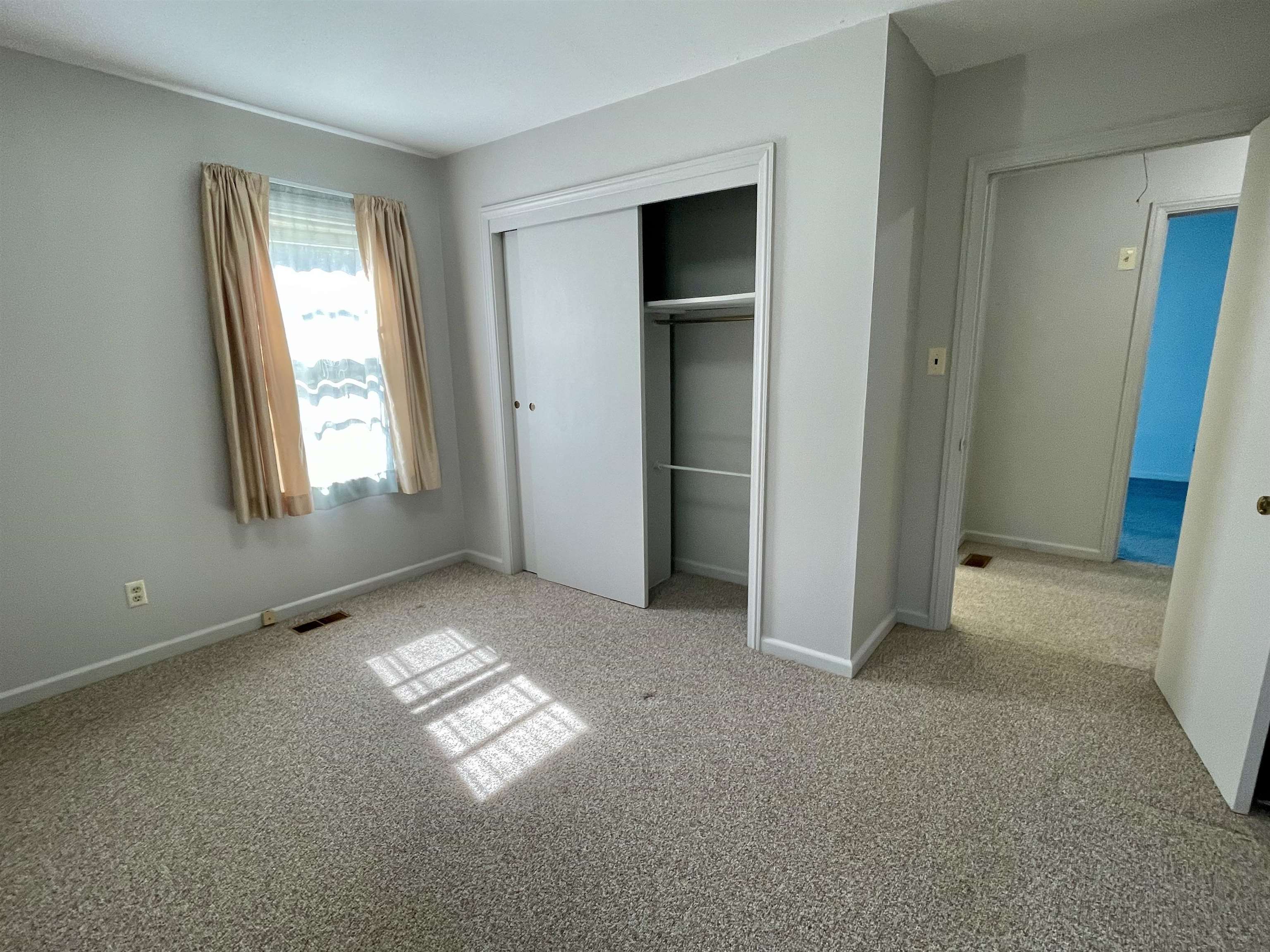 1007 Thomas Road Property Photo 17
