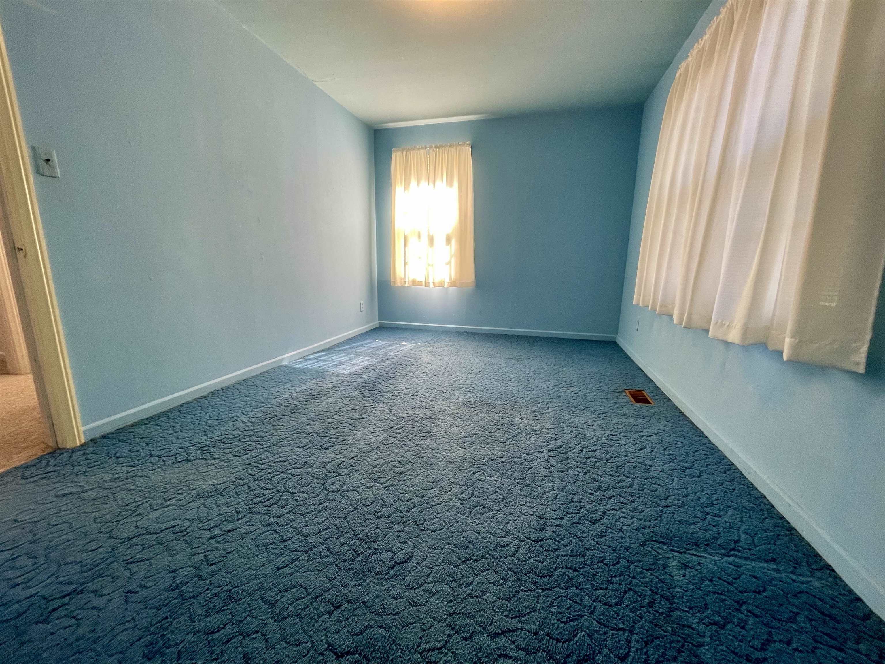 1007 Thomas Road Property Photo 18