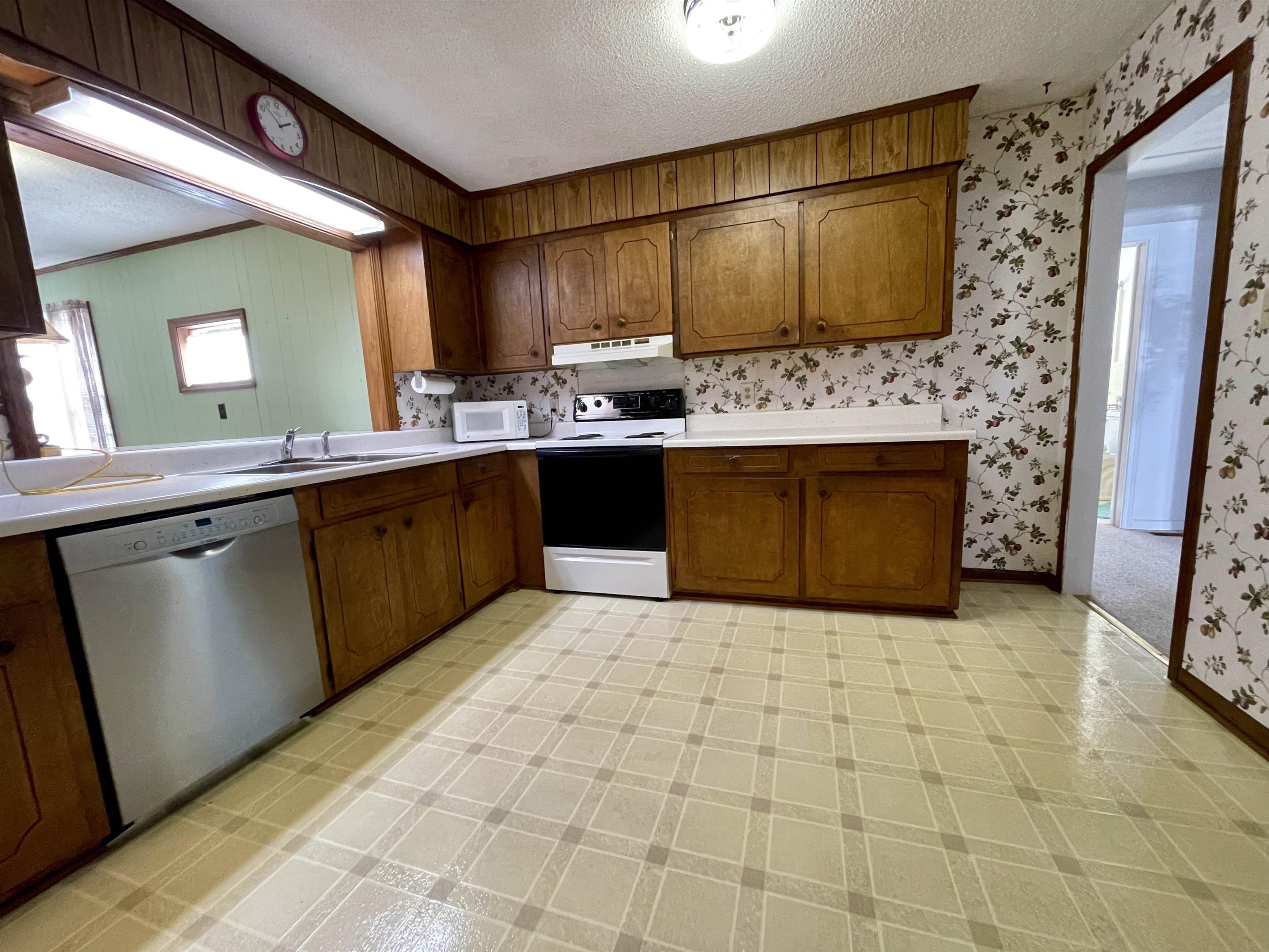 1007 Thomas Road Property Photo 19