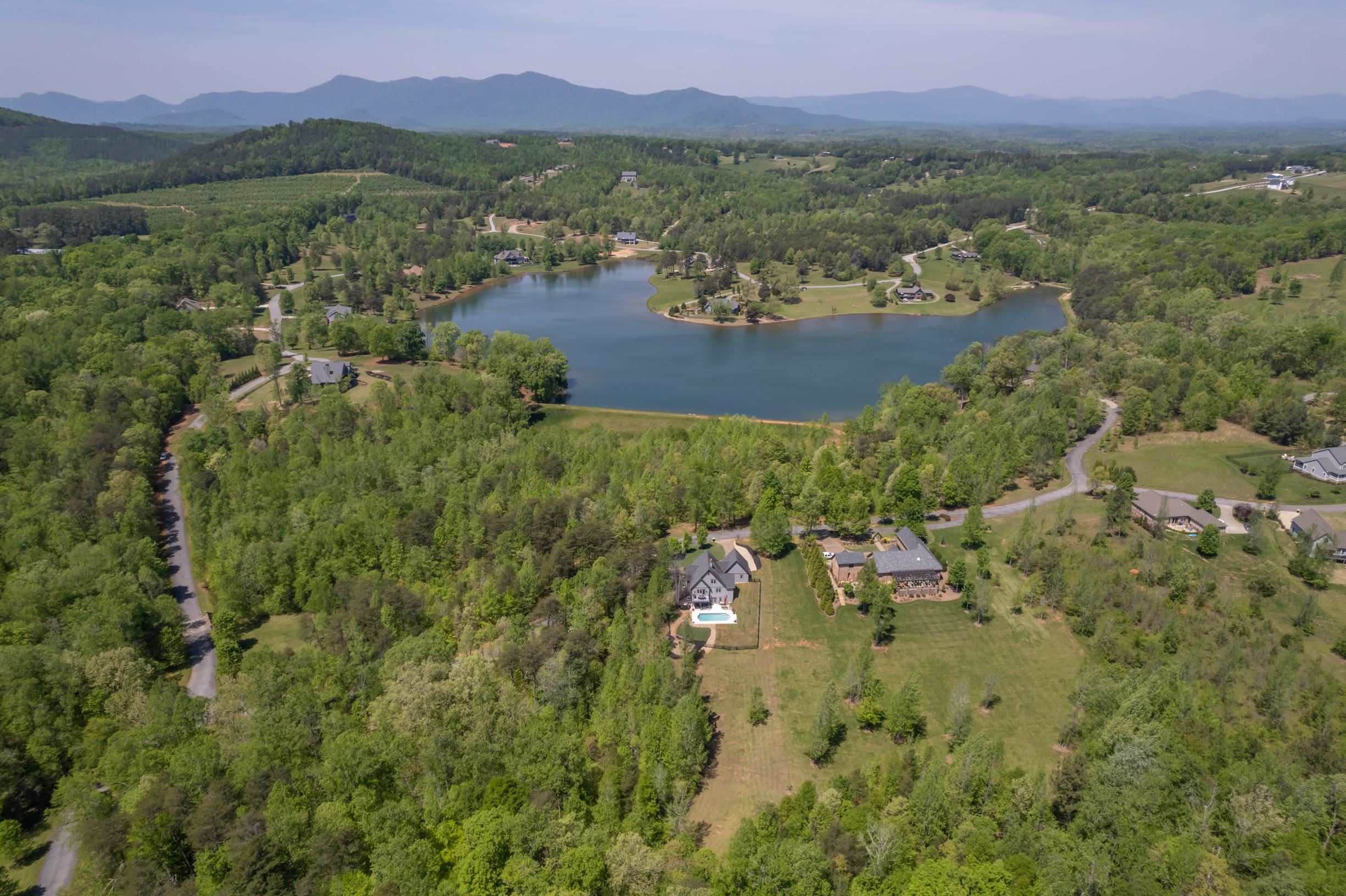 398 Mapleton Lane Property Photo 45