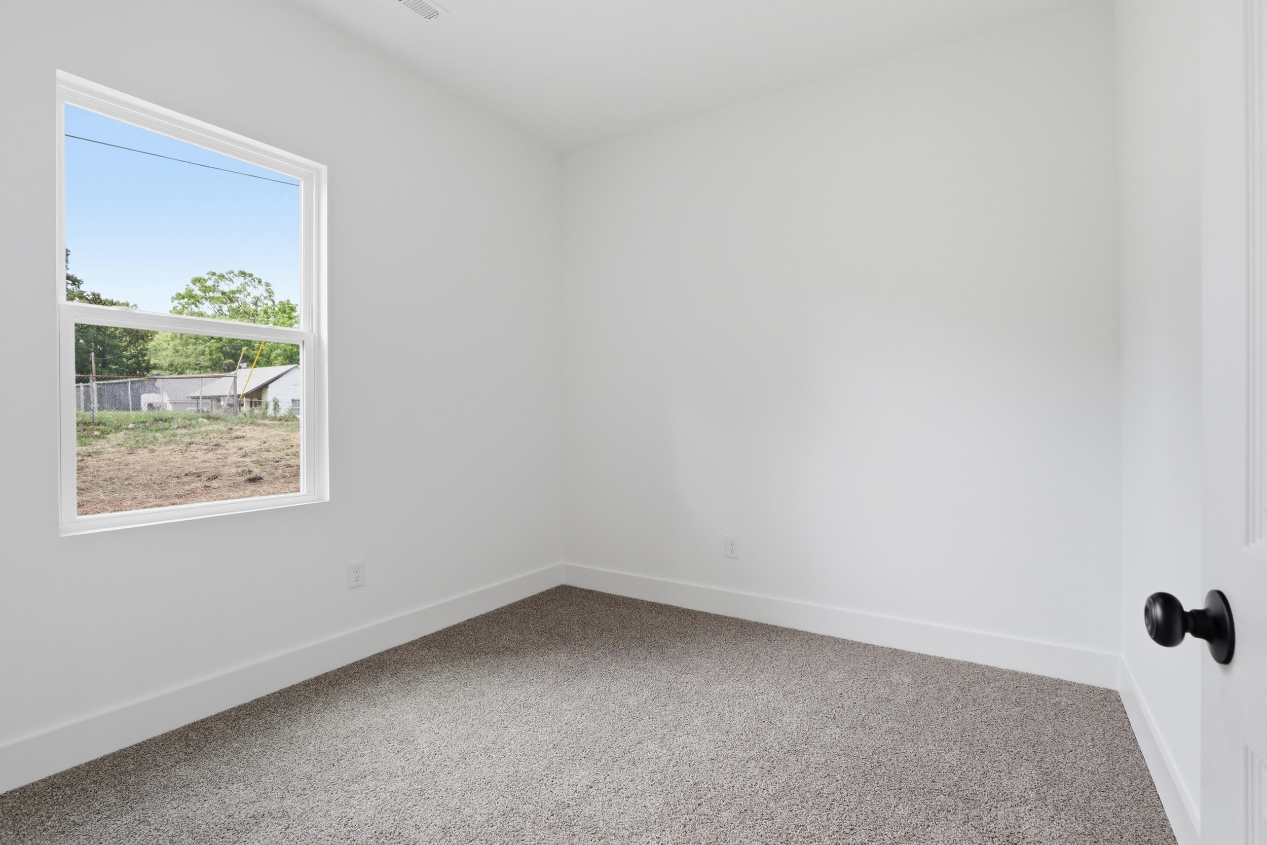 706 Gray Street Property Photo 17