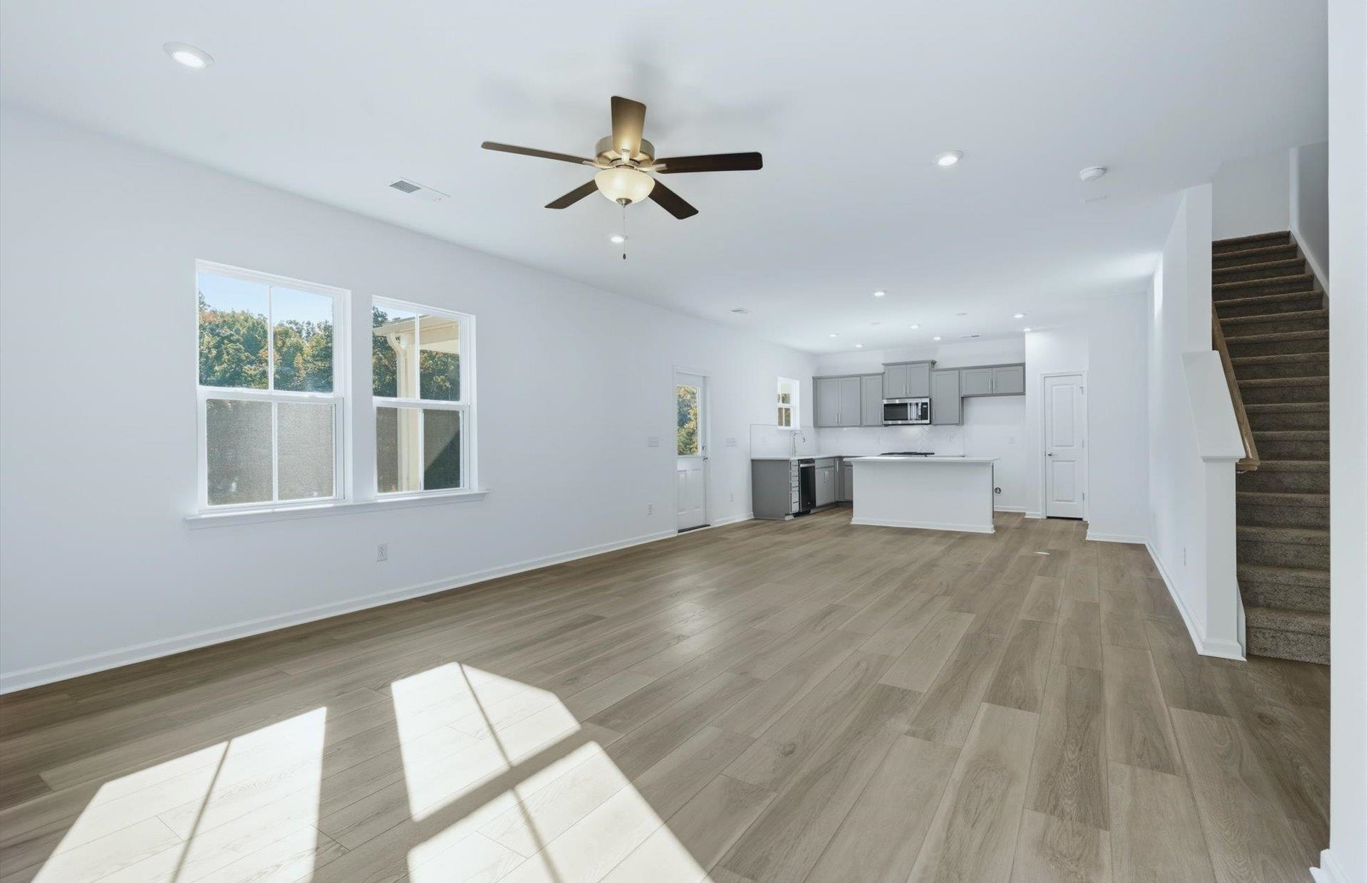1450 Willow Ridge Way Property Photo 11