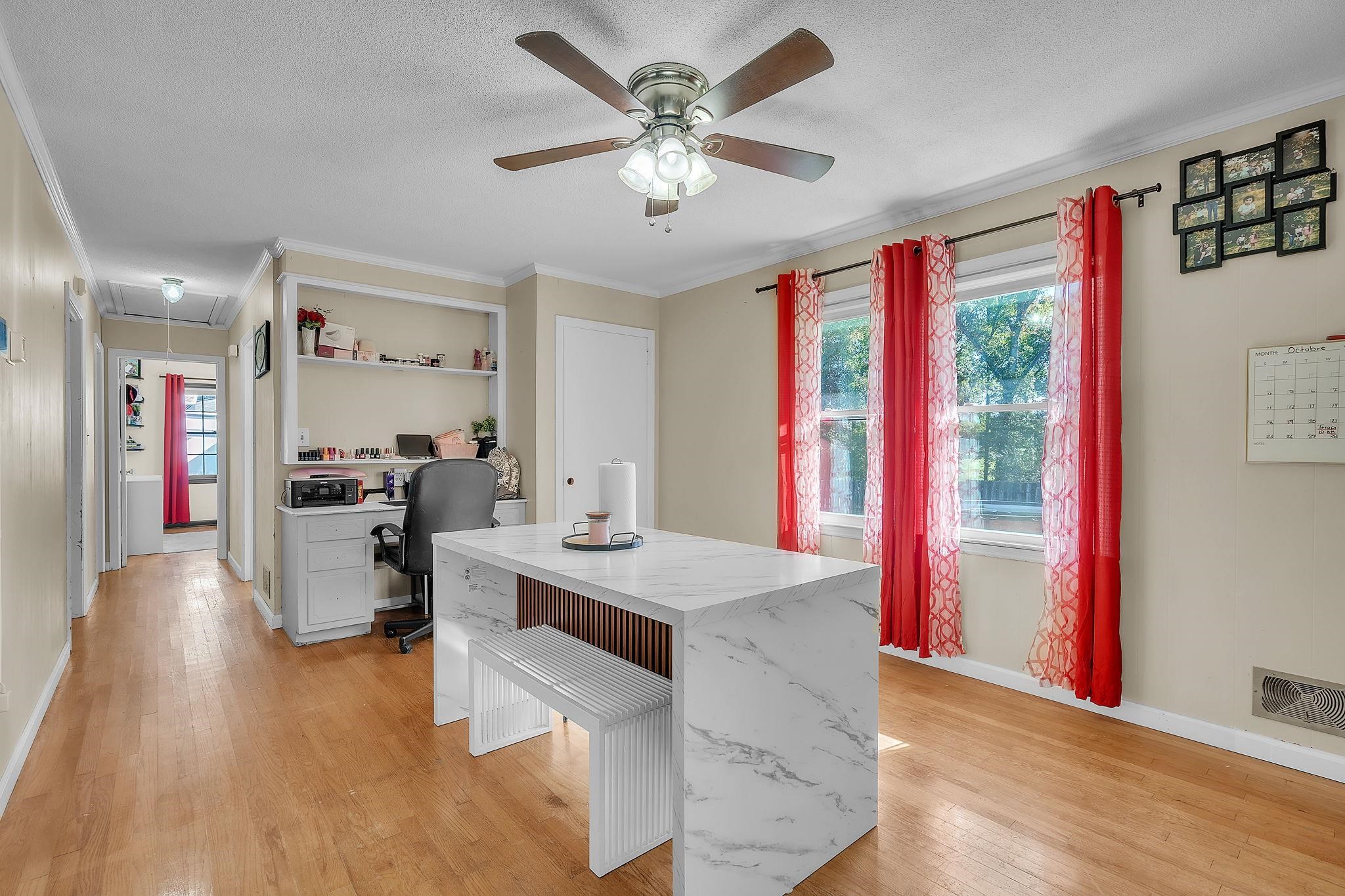 112 Southland Court Property Photo 8