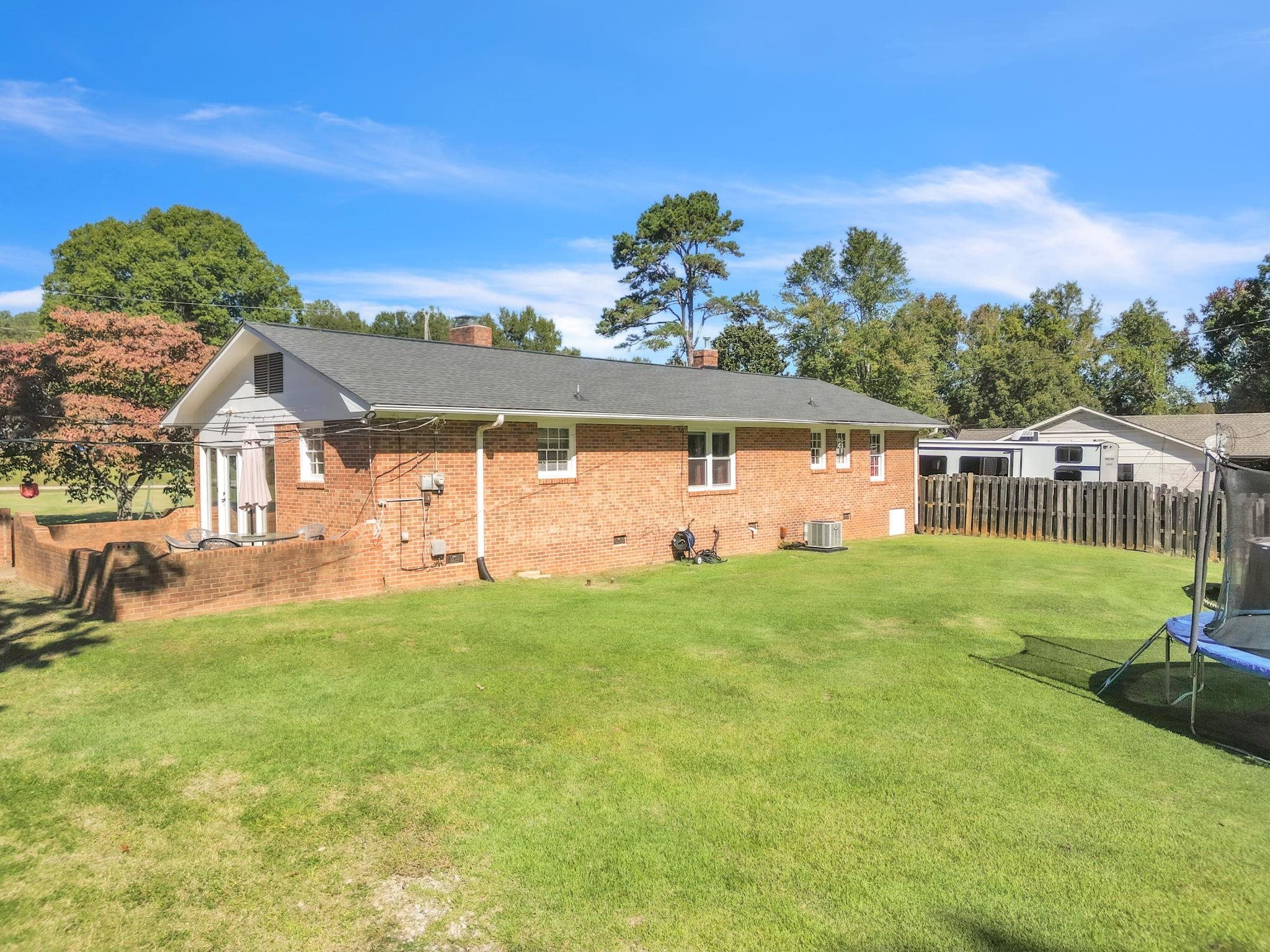 112 Southland Court Property Photo 23