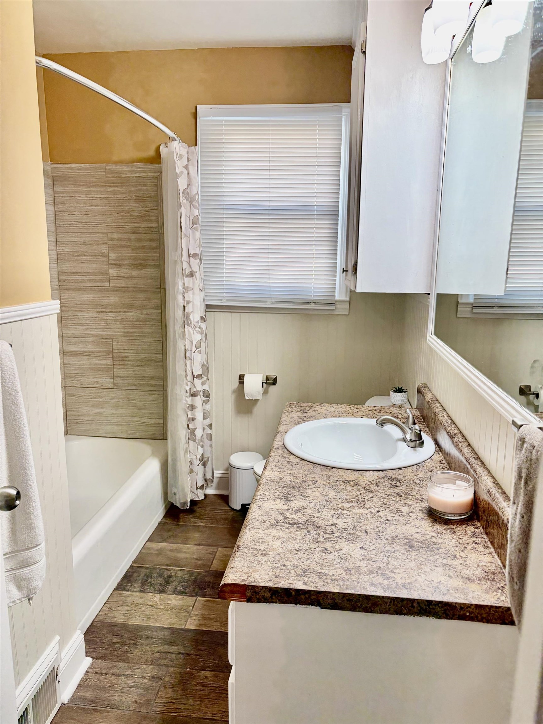 108 E Crescent Road Property Photo 24
