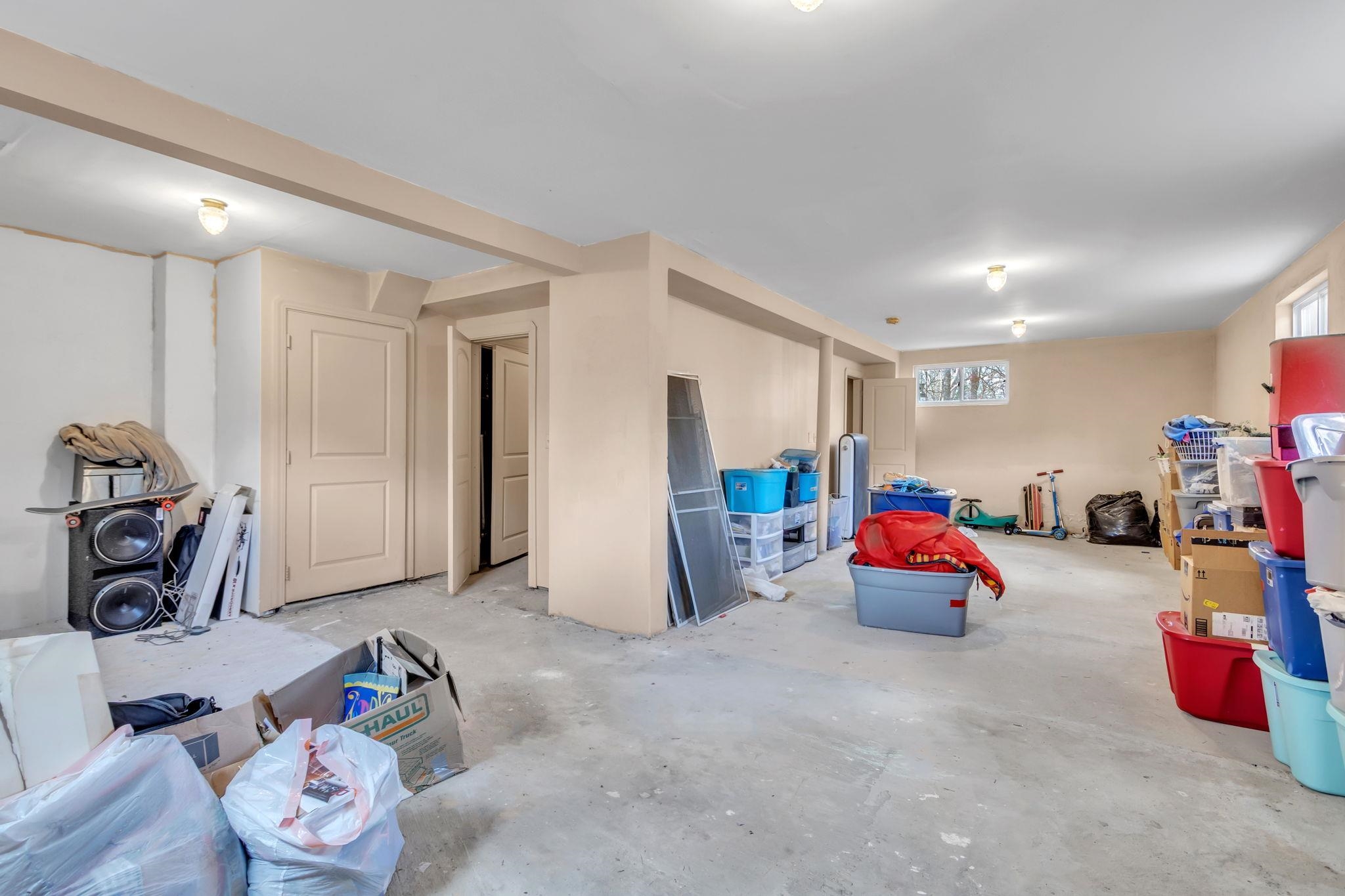 318 Saranac Drive Property Photo 18