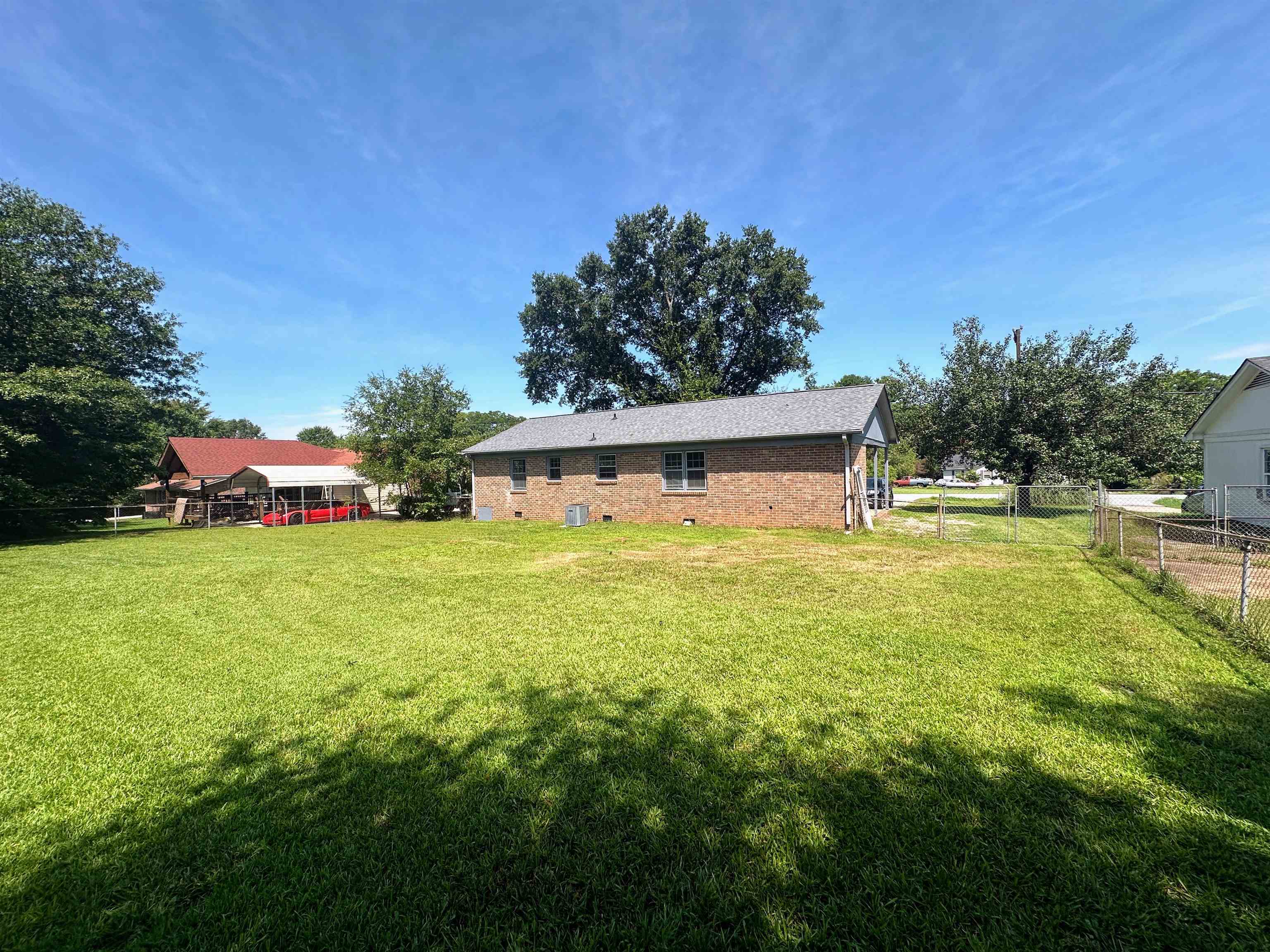 1416 Wilkinsville Highway Property Photo 2