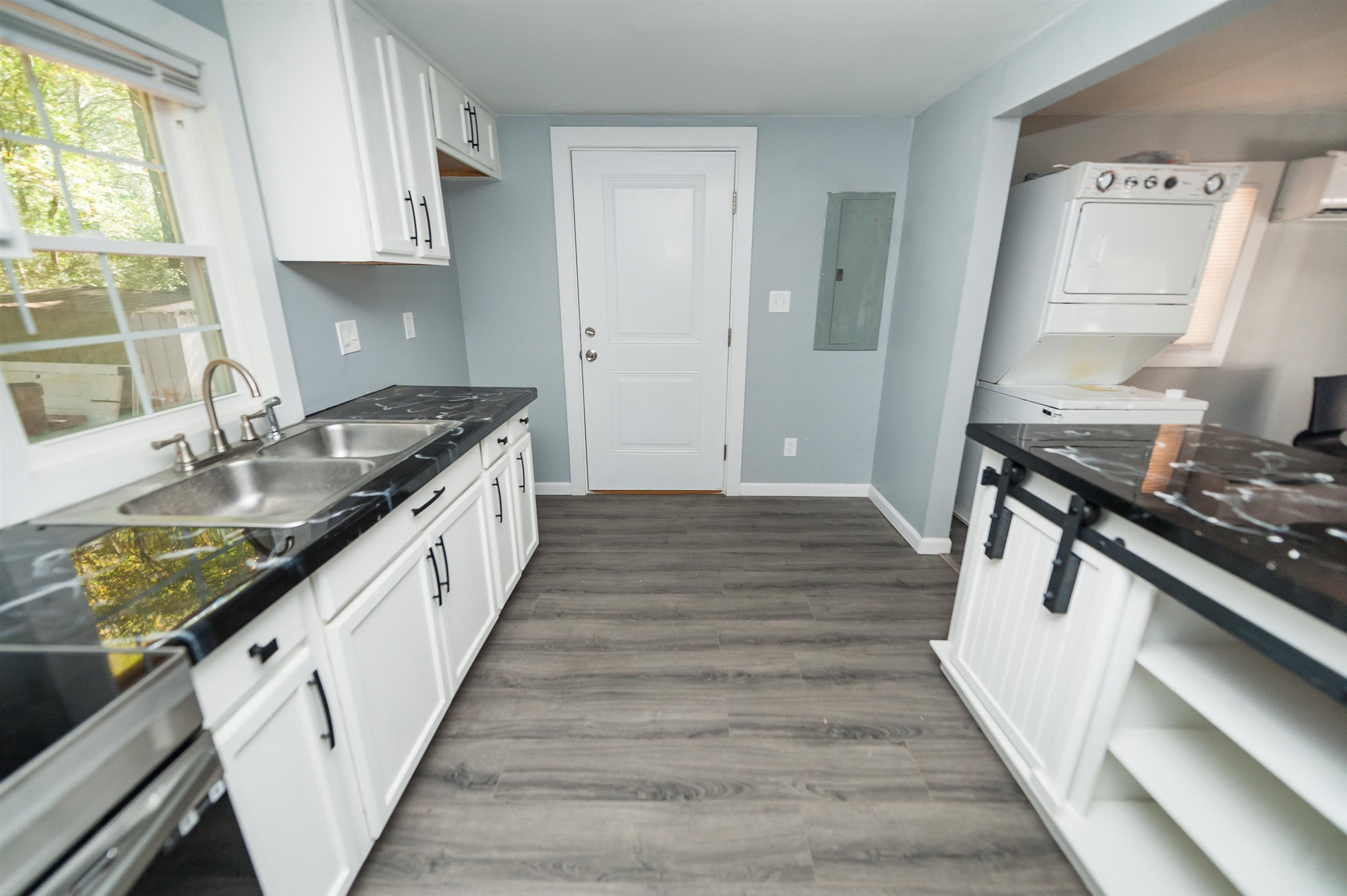 115 Bailey Street Property Photo 8