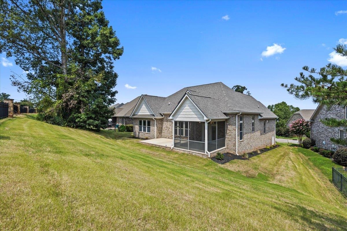 18 Double Crest Drive Property Photo 28