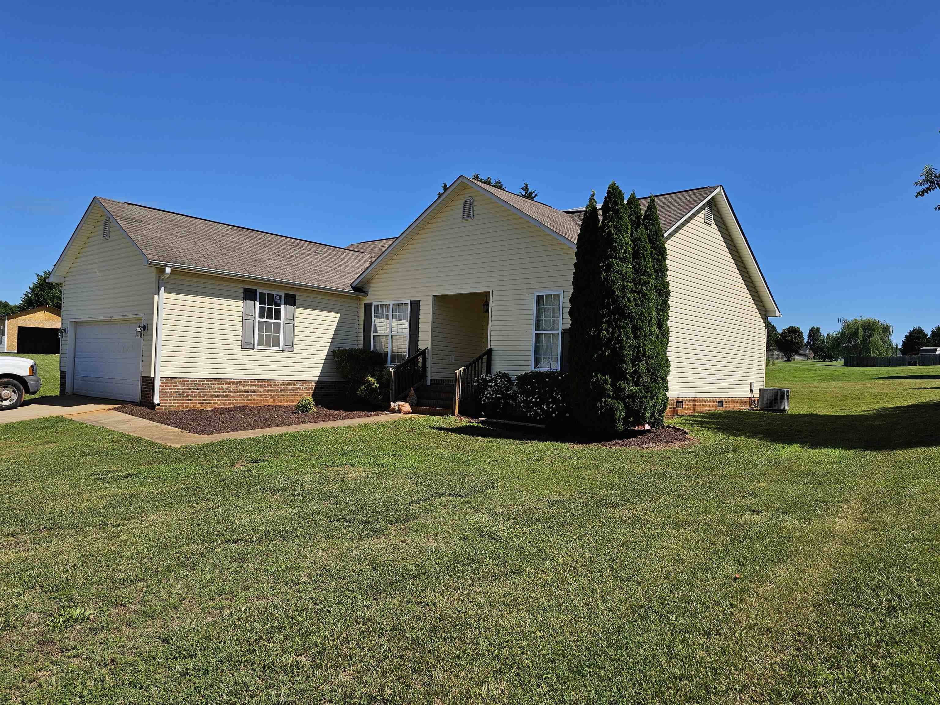 241 Summer Lady Lane Property Photo 4