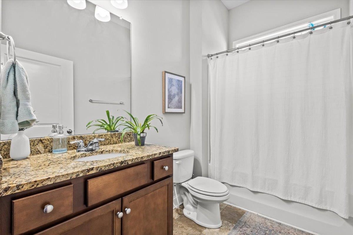 668 Ridgeville Crossing Drive Property Photo 4