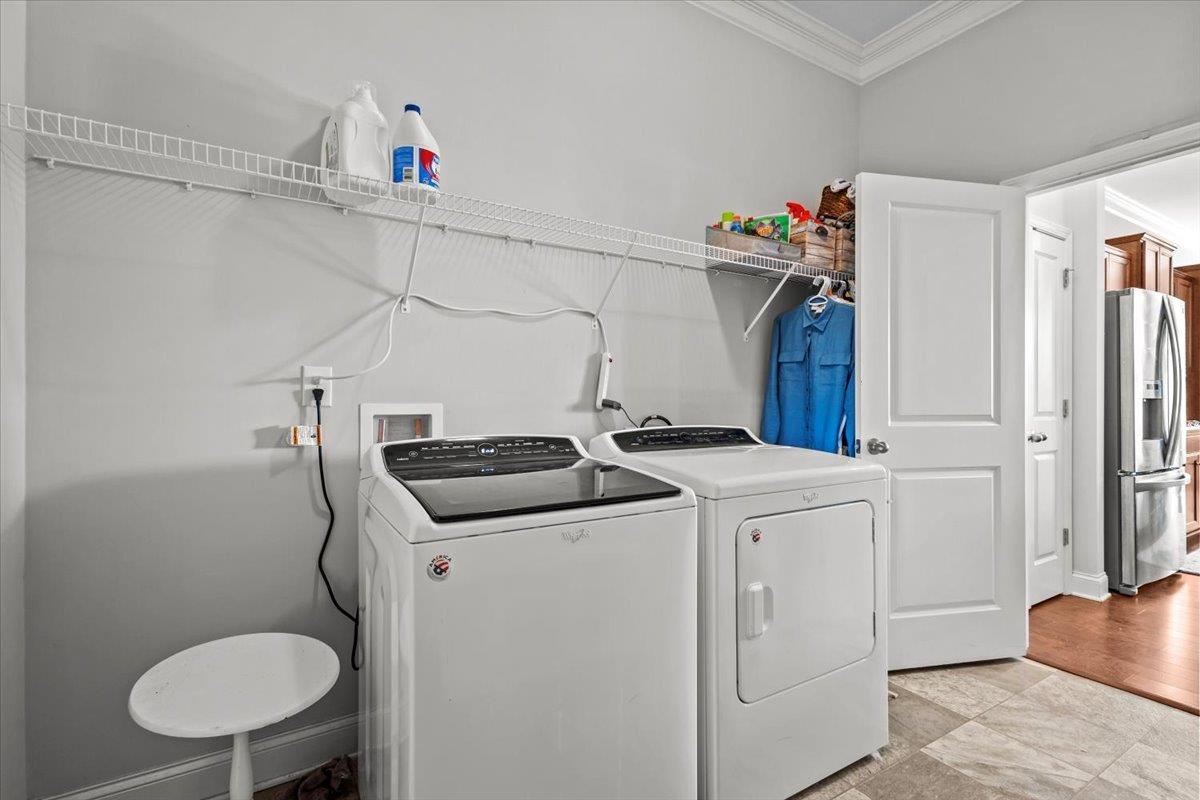 668 Ridgeville Crossing Drive Property Photo 14