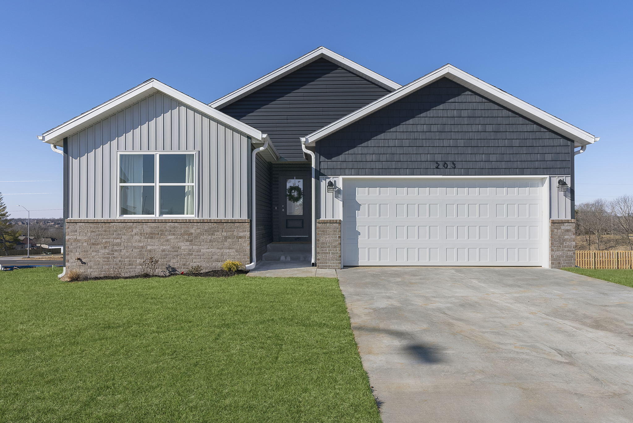 202 North Big Horn Road Property Photo