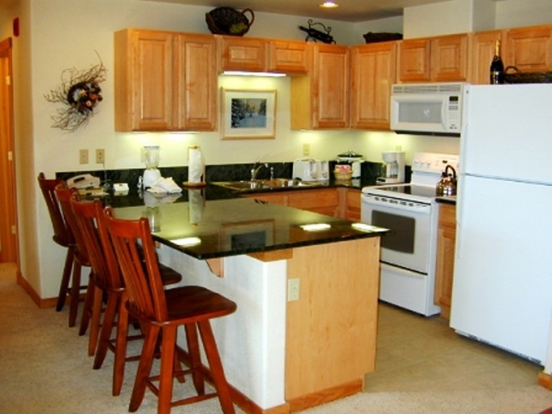 75 Snowflake Drive 227 Property Photo 2