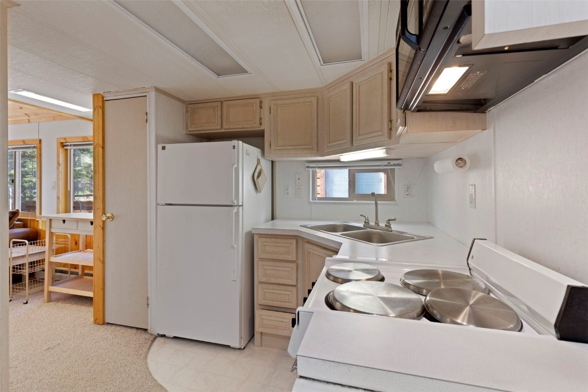 85 Revett Drive 118 Property Photo 16