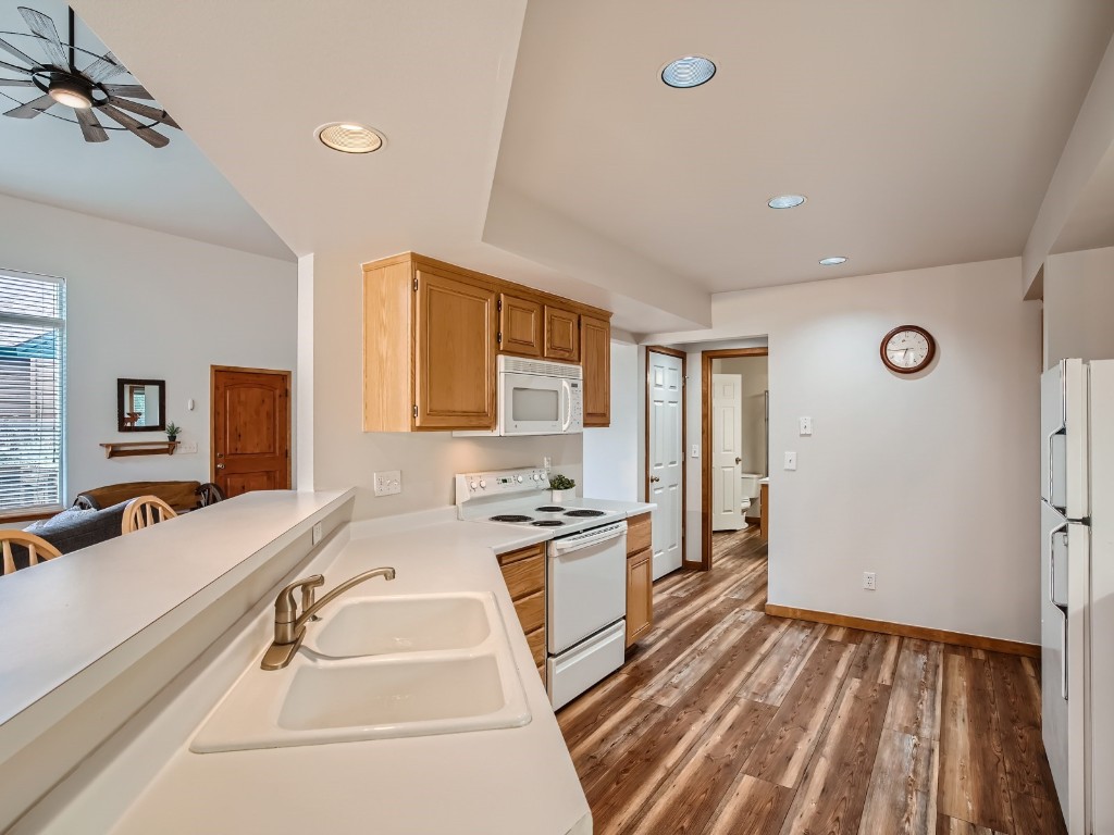 1652 N Chipmunk Lane Property Photo 12