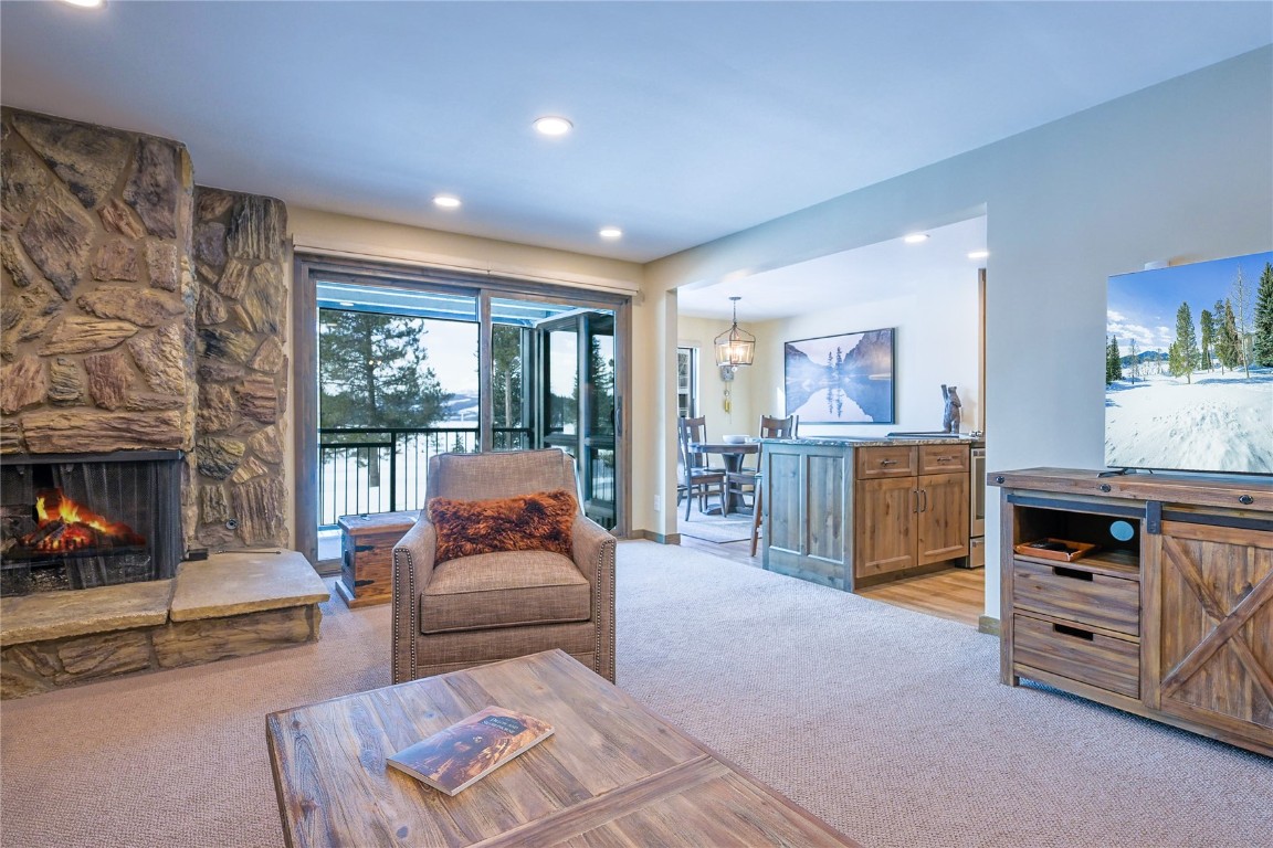 160 E La Bonte Street 102 Property Photo 2