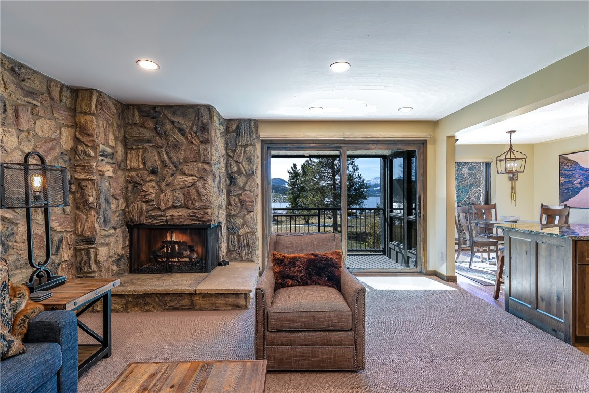 160 E La Bonte Street 102 Property Photo 6