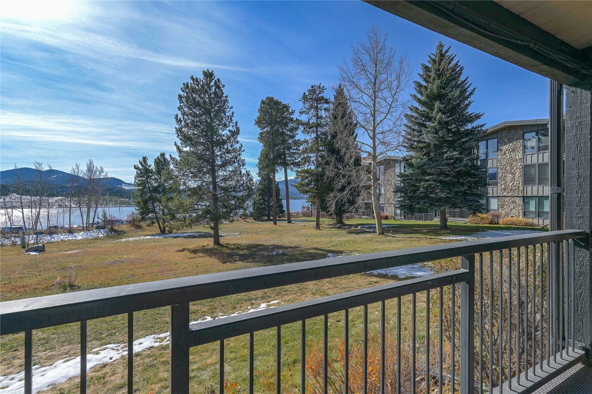 160 E La Bonte Street 102 Property Photo 20